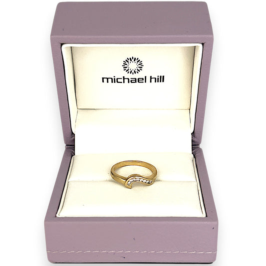 GOLD DEAL | 18ct Gold Michael Hill Diamond Curved Band Ring Size O
