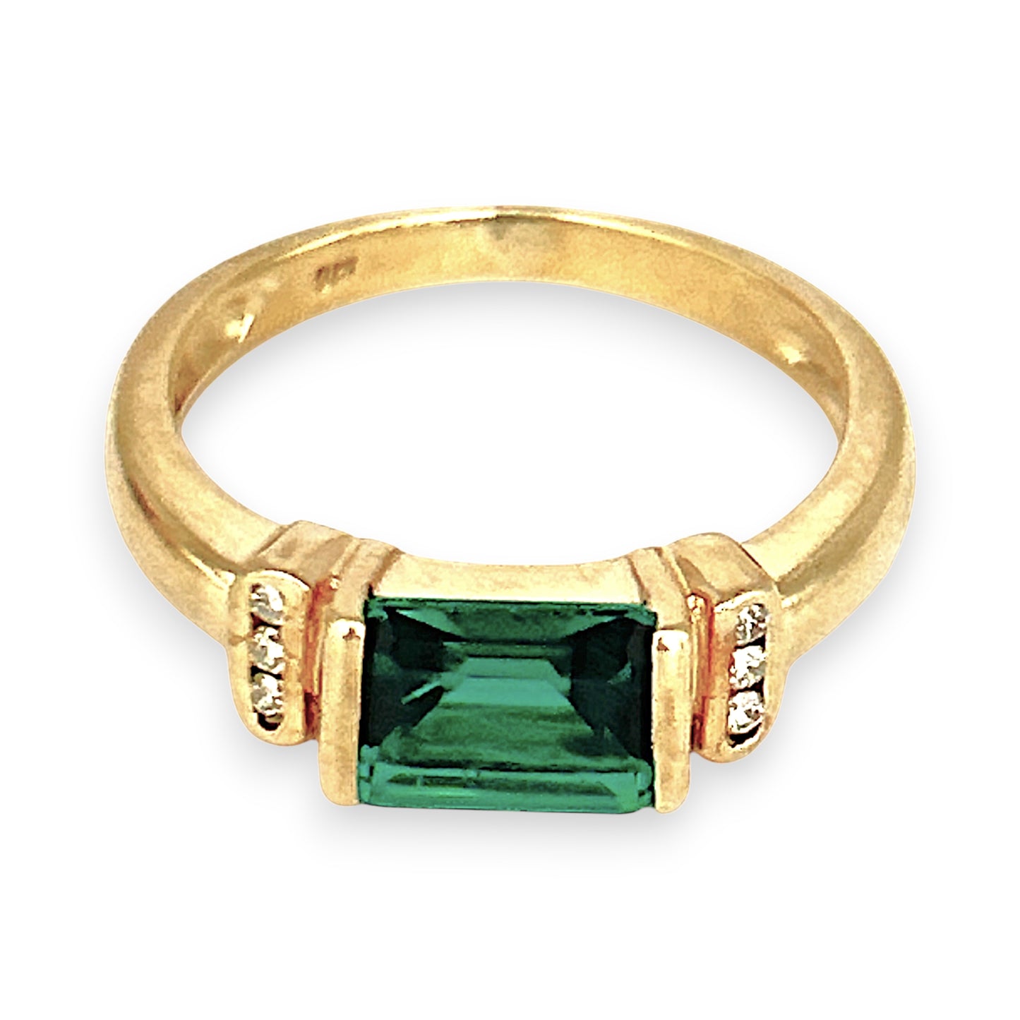 GOLD DEAL | 9ct Gold Emerald Luxe Ring Valuation $1,650