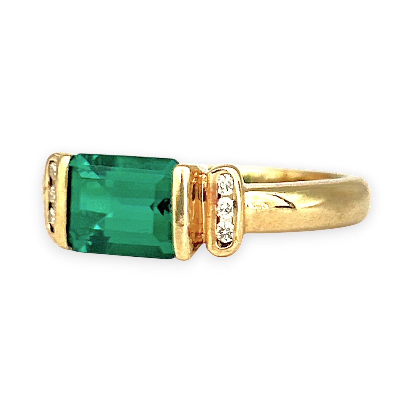 GOLD DEAL | 9ct Gold Emerald Luxe Ring Valuation $1,650