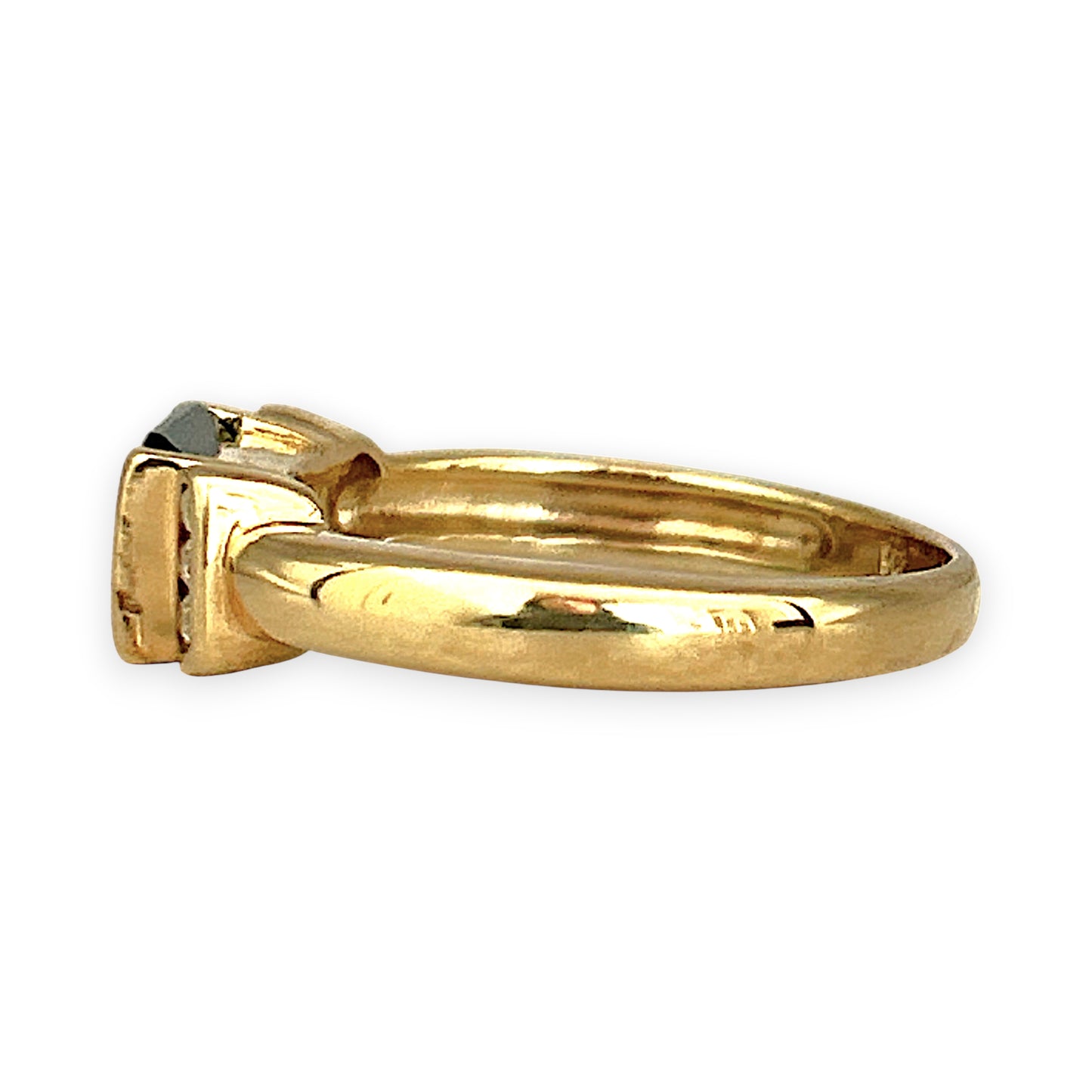 GOLD DEAL | 9ct Gold Emerald Luxe Ring Valuation $1,650