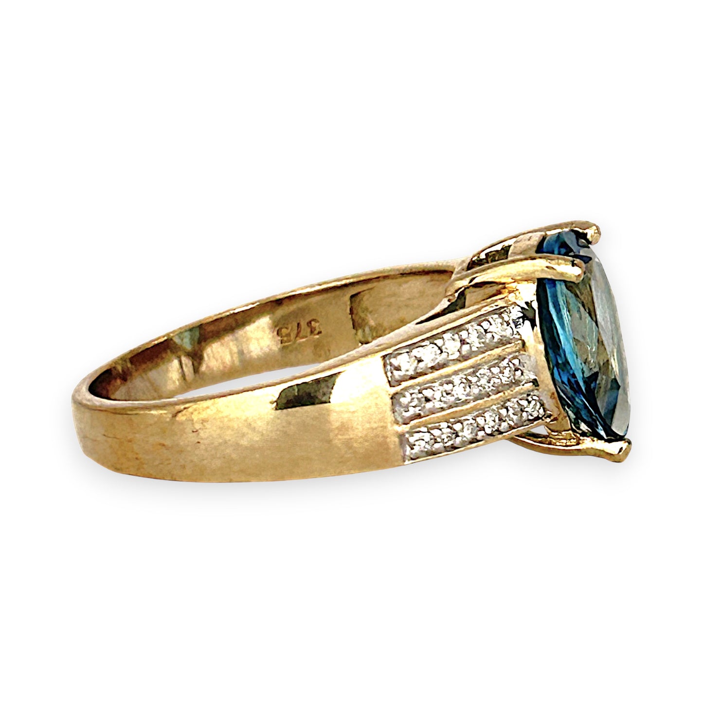 GOLD DEAL | 9ct (9K) Gold Refurbished Topaz & Diamond Dress Ring Size P Valuation $1,700