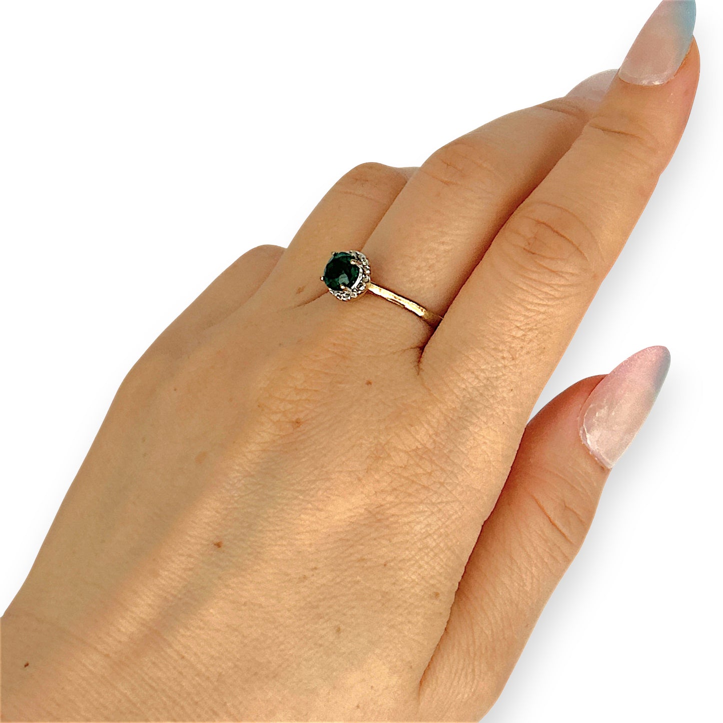 GOLD DEAL | 9ct (9K) Gold Emerald Embrace Ring Valuation $1,100