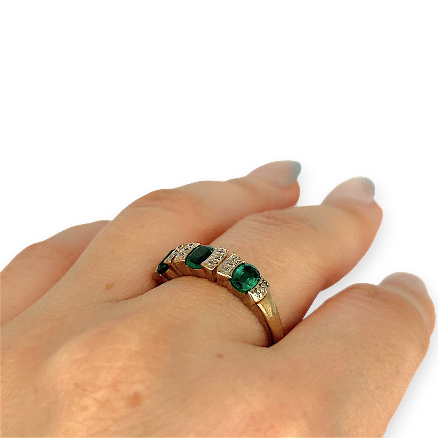 GOLD DEAL | 9kt Gold Emerald Sonata Ring Size Q