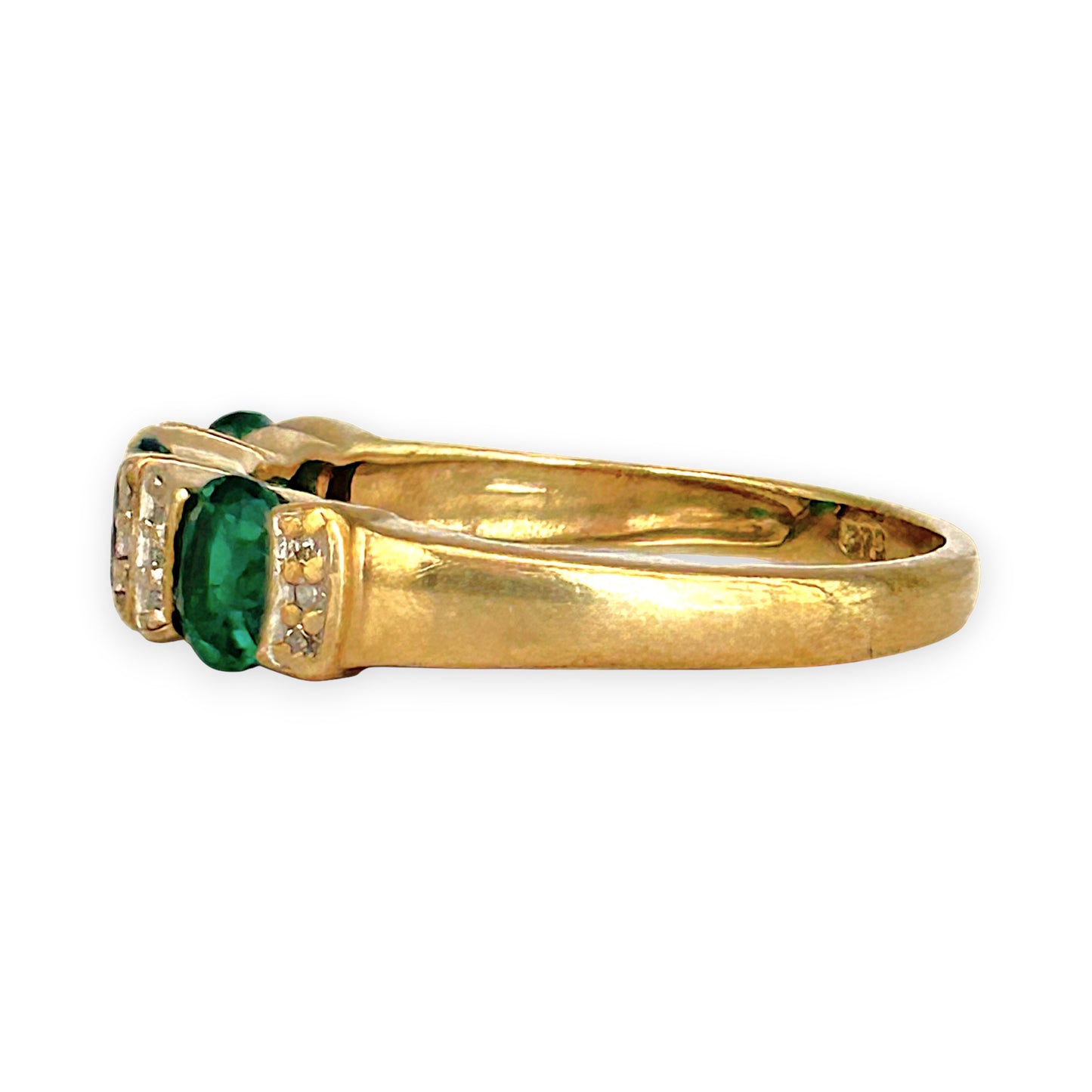 GOLD DEAL | 9kt Gold Emerald Sonata Ring Size Q