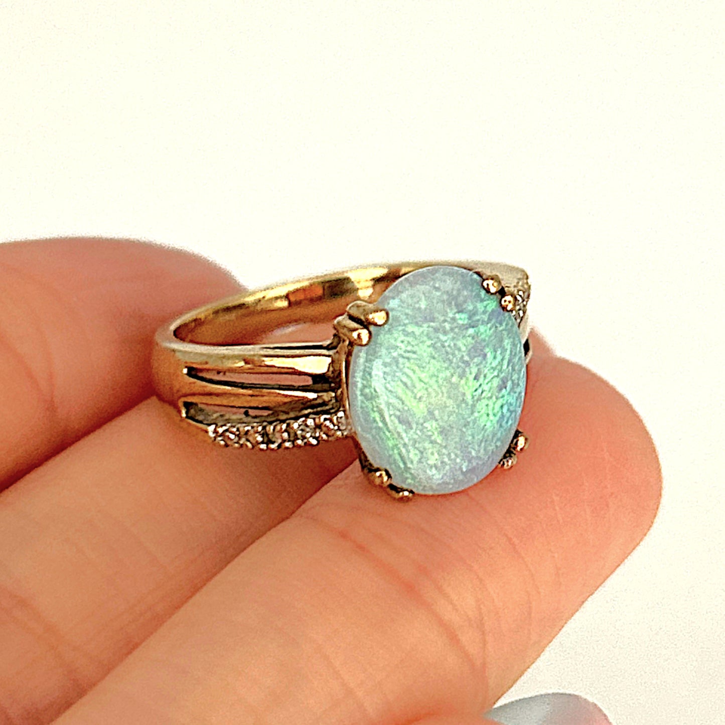 GOLD DEAL | 9ct Gold Ethereal Glow Opal Ring Valuation $1,850