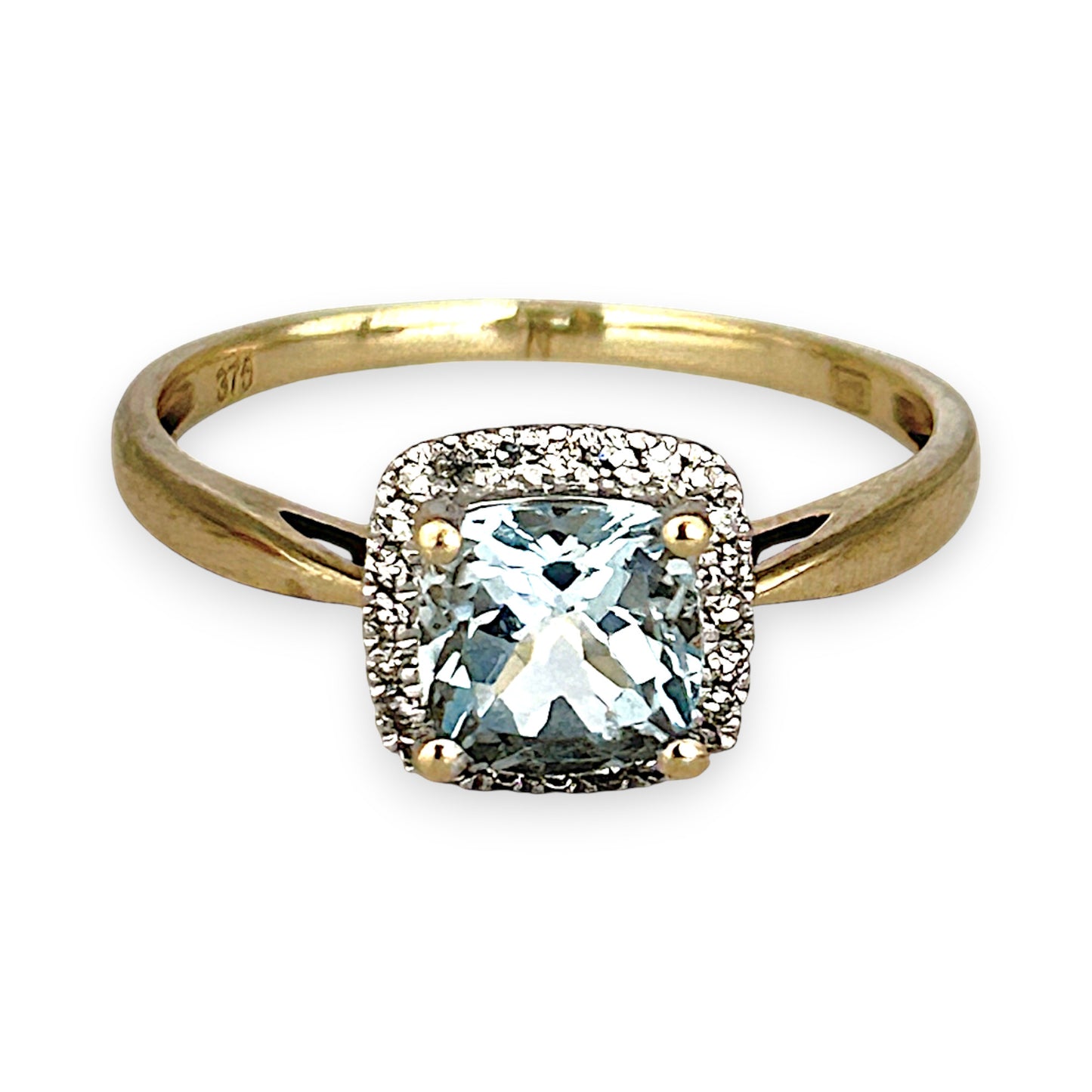 GOLD DEAL | 9ct (9K) Gold Affluent Elegance Aquamarine & Diamond Cluster Ring Valuation $1,100