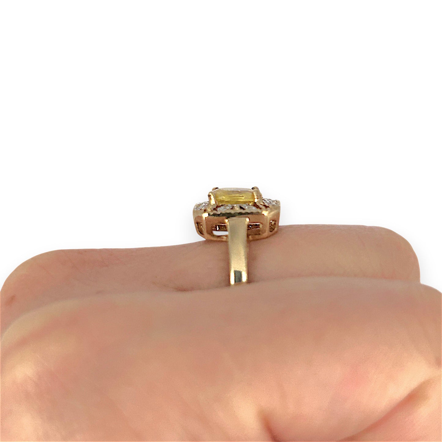 GOLD DEAL | 9ct (9K) Gold Regal Yellow Sapphire & Diamond Cluster Ring Valuation $2,200