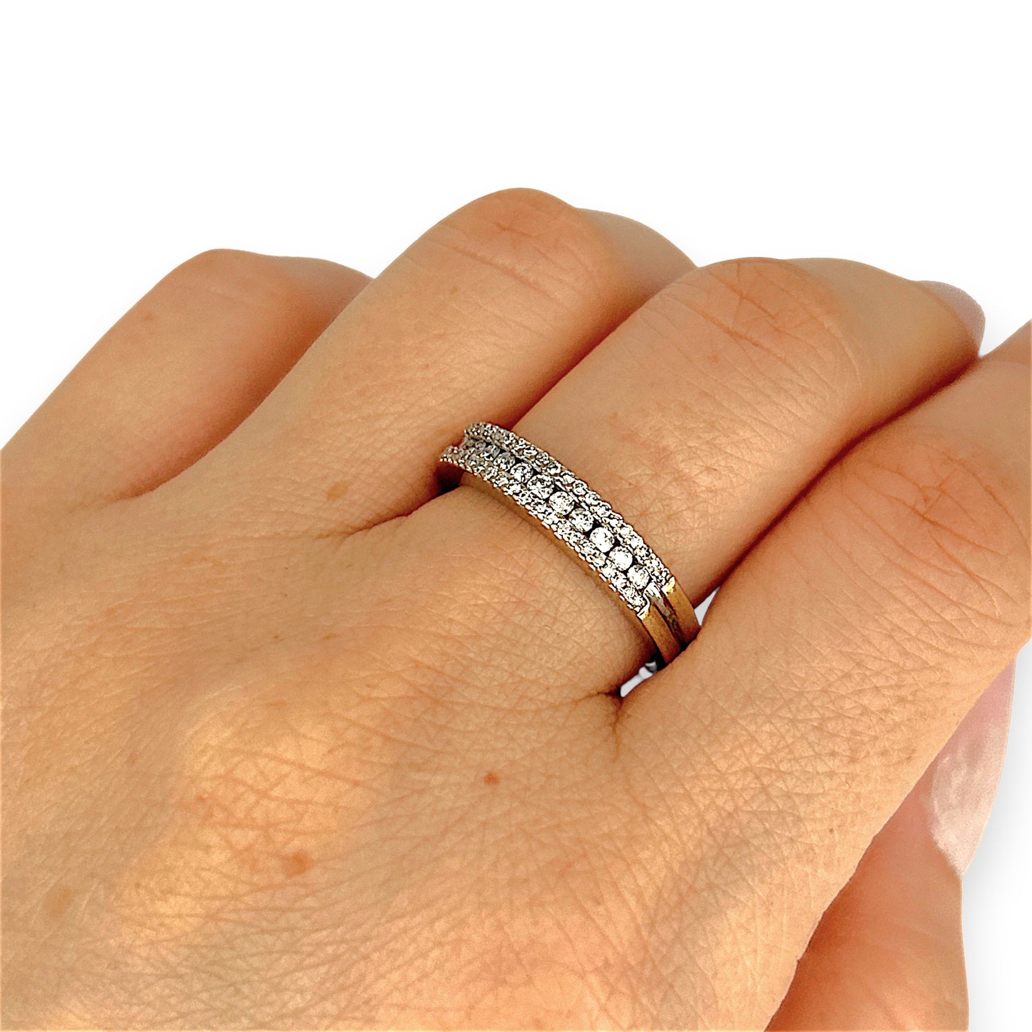 XMAS DEAL | 10kt Gold Michael Hill Radiance Eternity Band Valuation $2,200