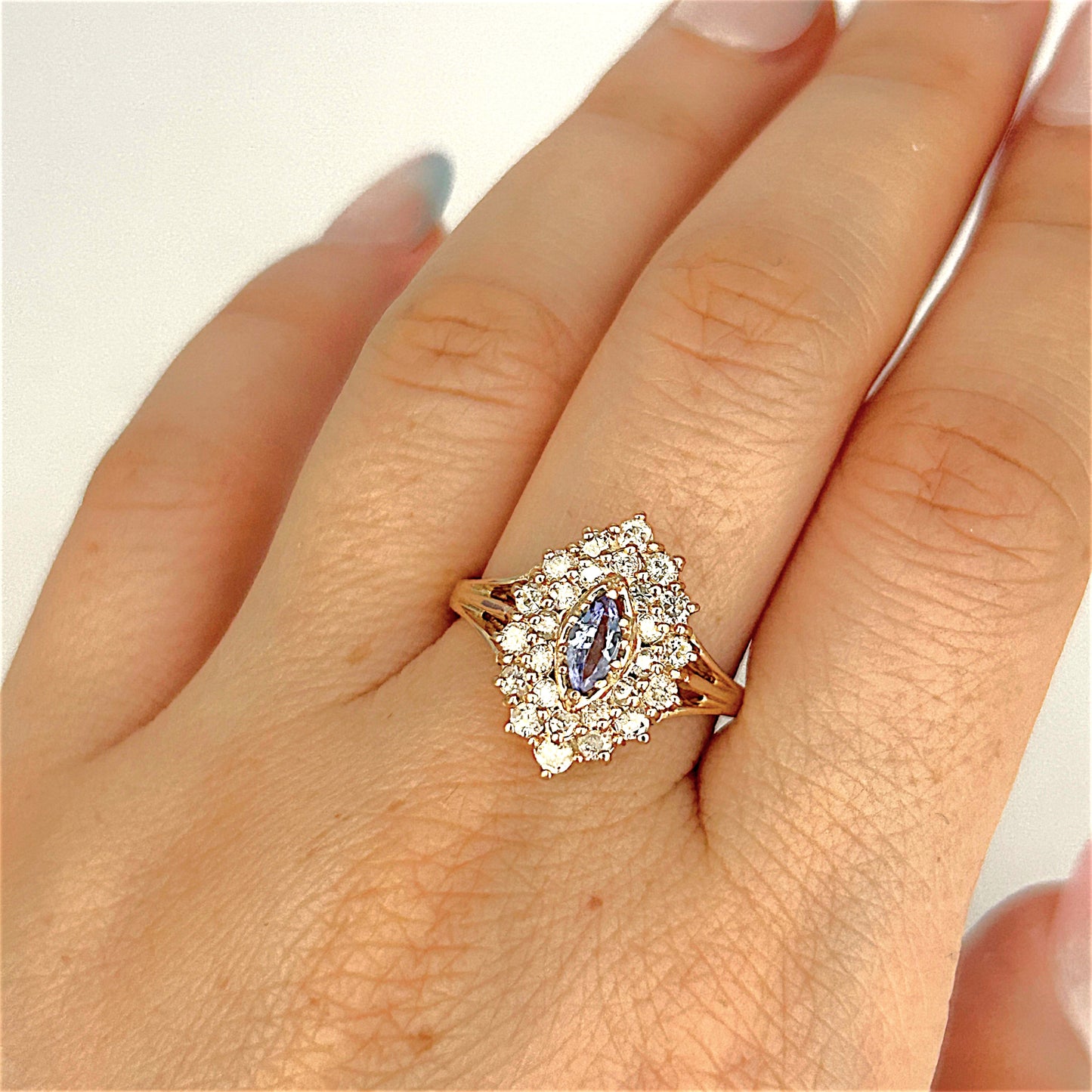 XMAS DEAL | 14kt Gold Tanzanite Royale Ring Valuation $3,600