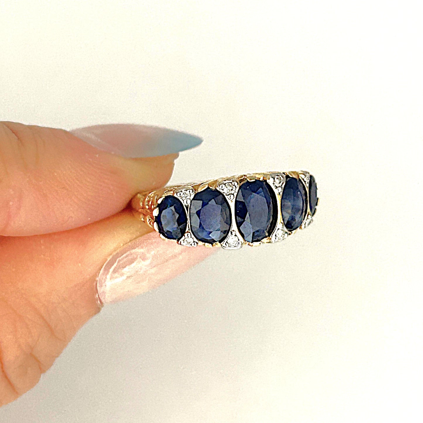 XMAS DEAL | 14kt Gold Midnight Radiance Sapphire & Diamond Ring Valuation $3,600
