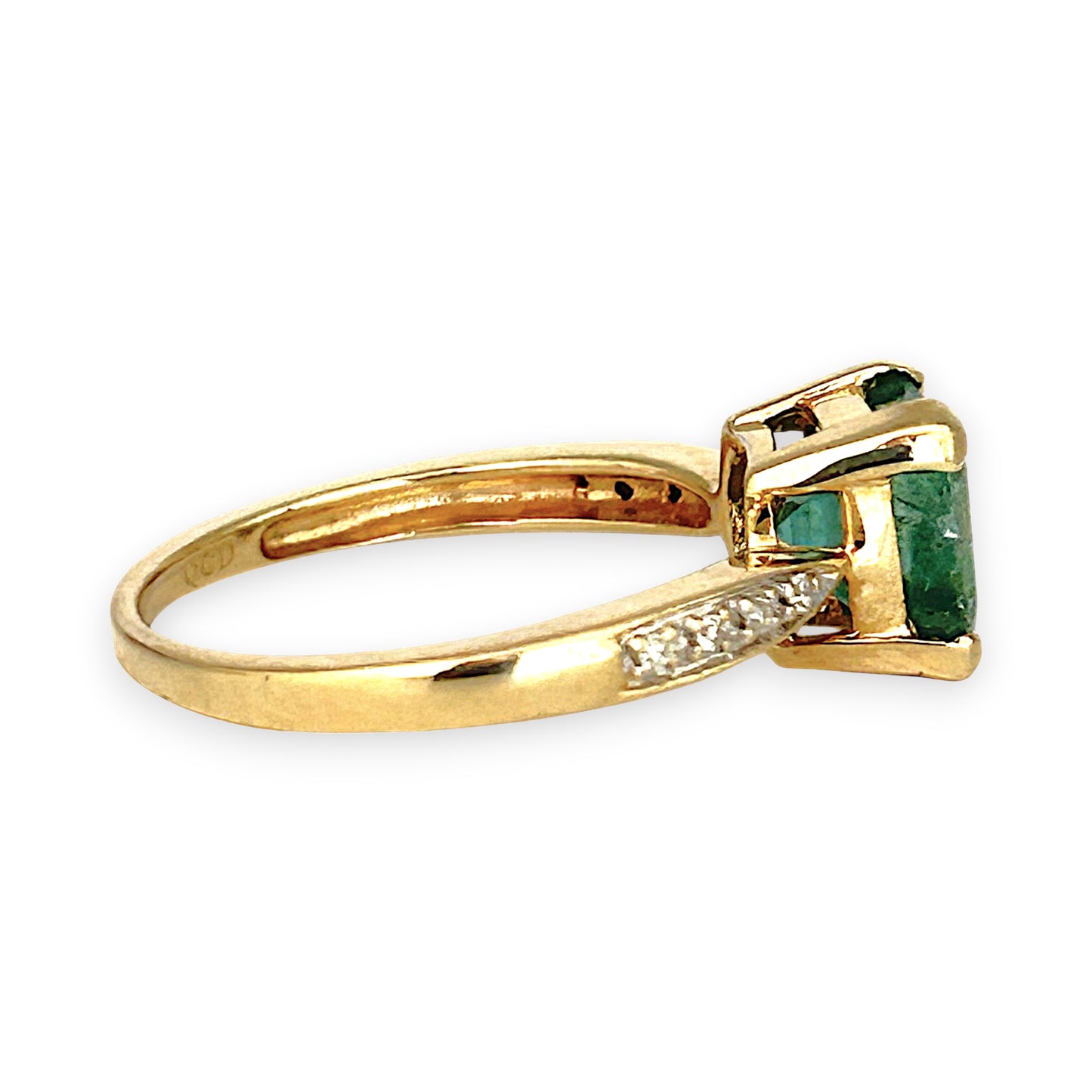 XMAS DEAL | 14kt Gold Peaceful Radiance Green Beryl Ring Valuation $2,800