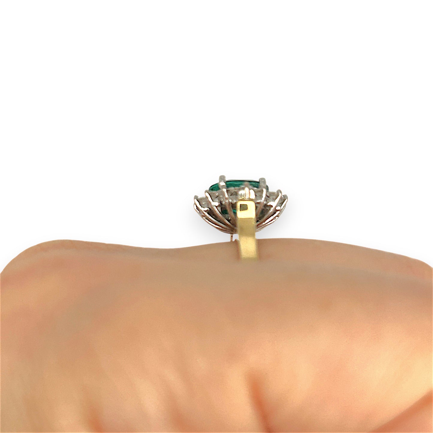 XMAS DEAL | 18kt Y/W Gold Emerald Symphony Ring Valuation $4,550