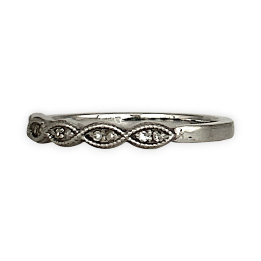 GOLD DEAL | 9ct White Gold Diamond Ring with Vintage Marquise Rhythm