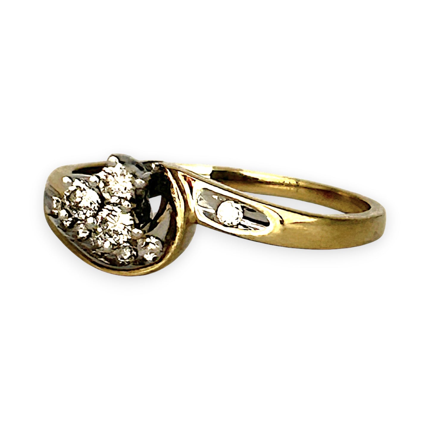GOLD DEAL | 9ct Gold Swirl Cluster Diamond Ring Size M