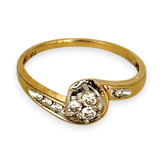 GOLD DEAL | 9ct Gold Swirl Cluster Diamond Ring Size M