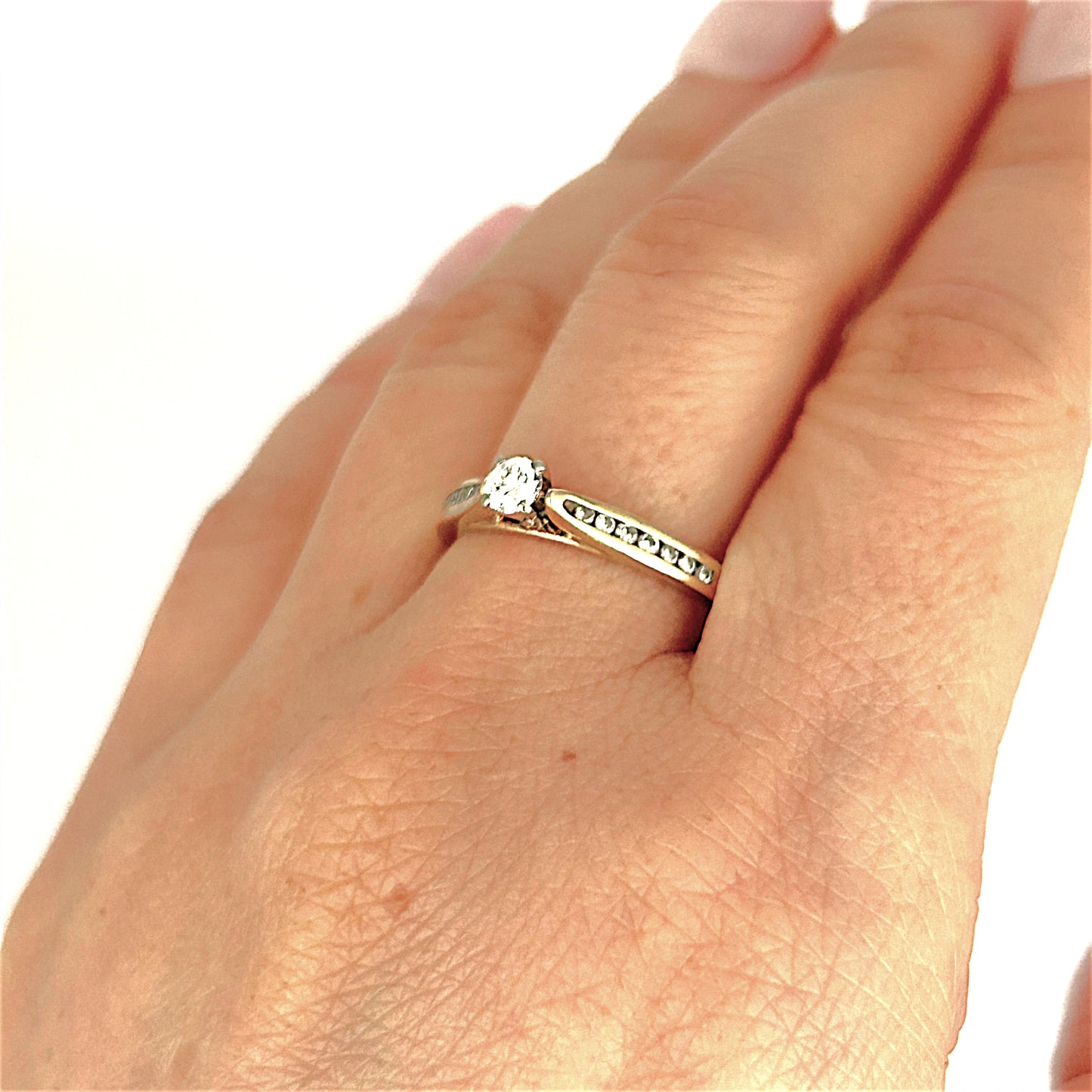 GOLD DEAL | 9ct (9K) Gold Majestic Diamond Pavé-Set Ring