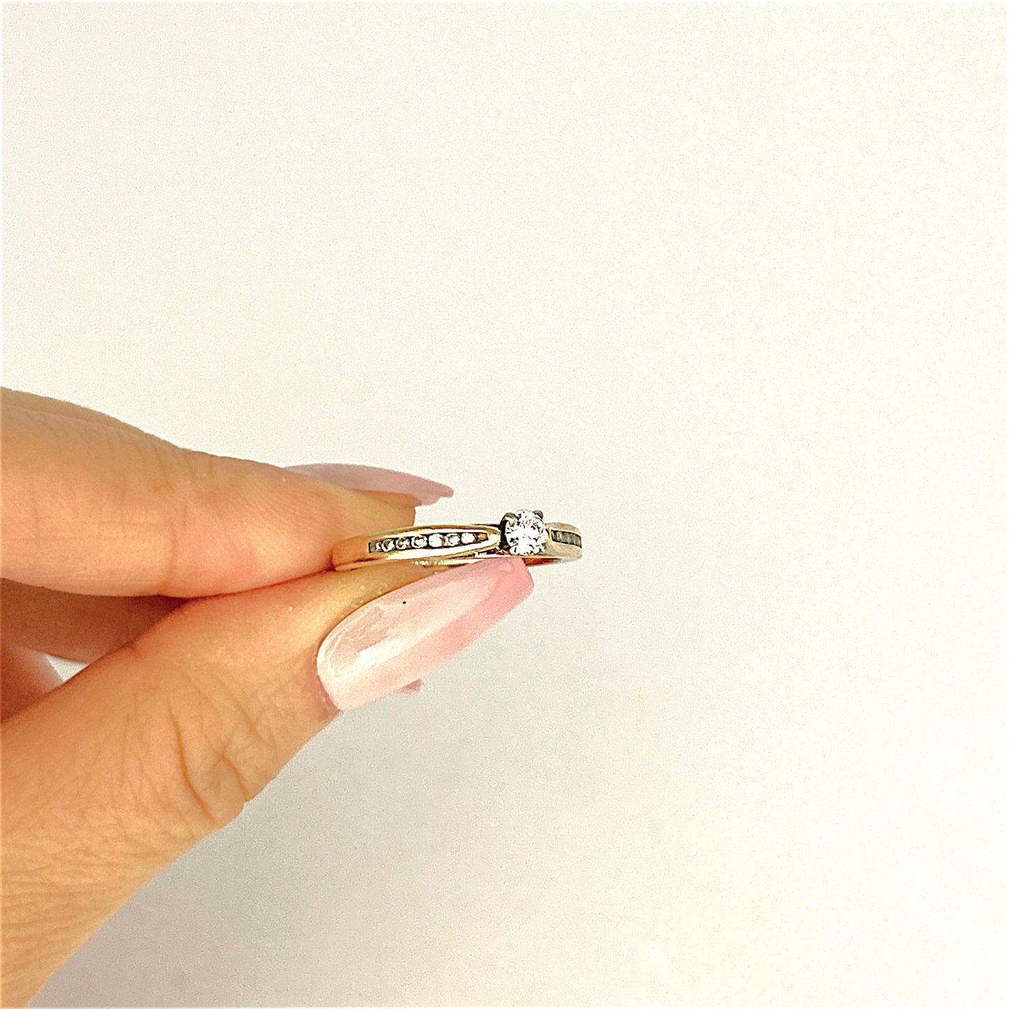 GOLD DEAL | 9ct (9K) Gold Majestic Diamond Pavé-Set Ring