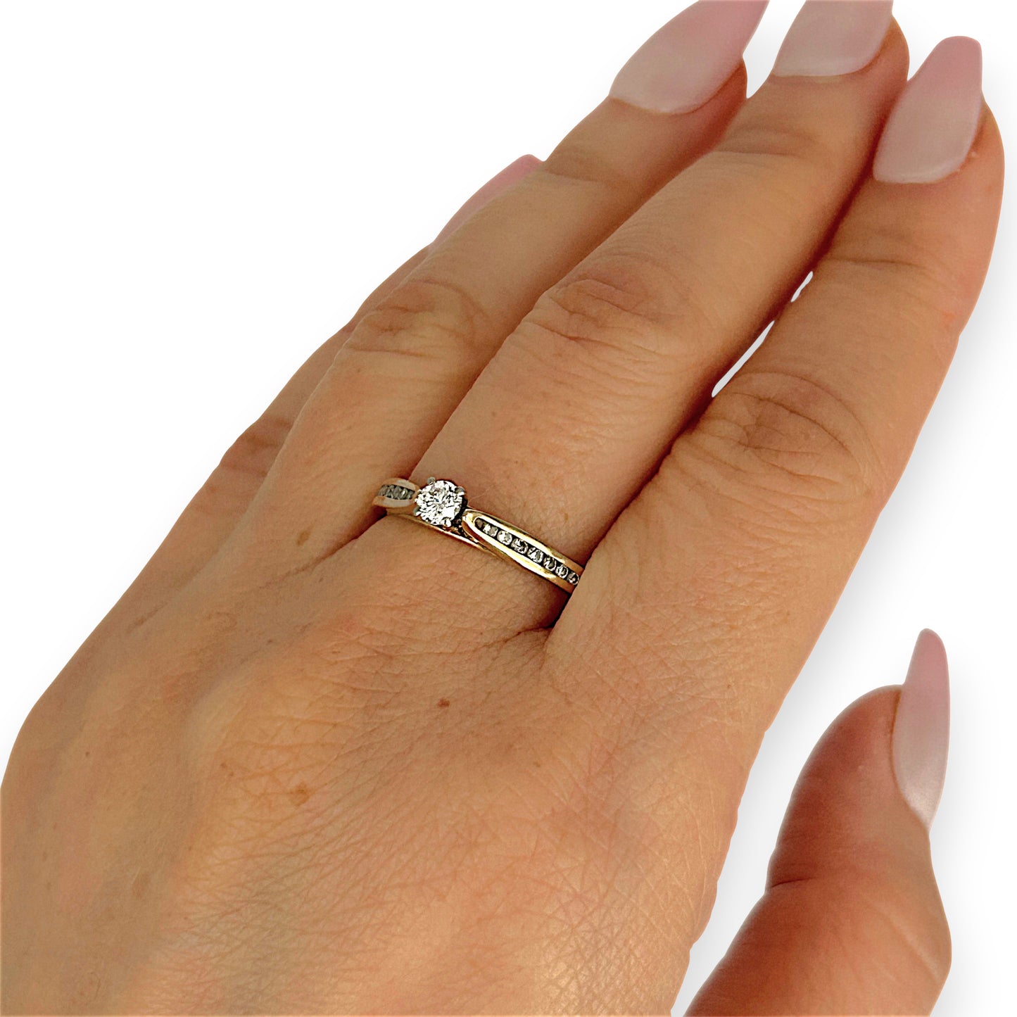 GOLD DEAL | 9ct (9K) Gold Majestic Diamond Pavé-Set Ring