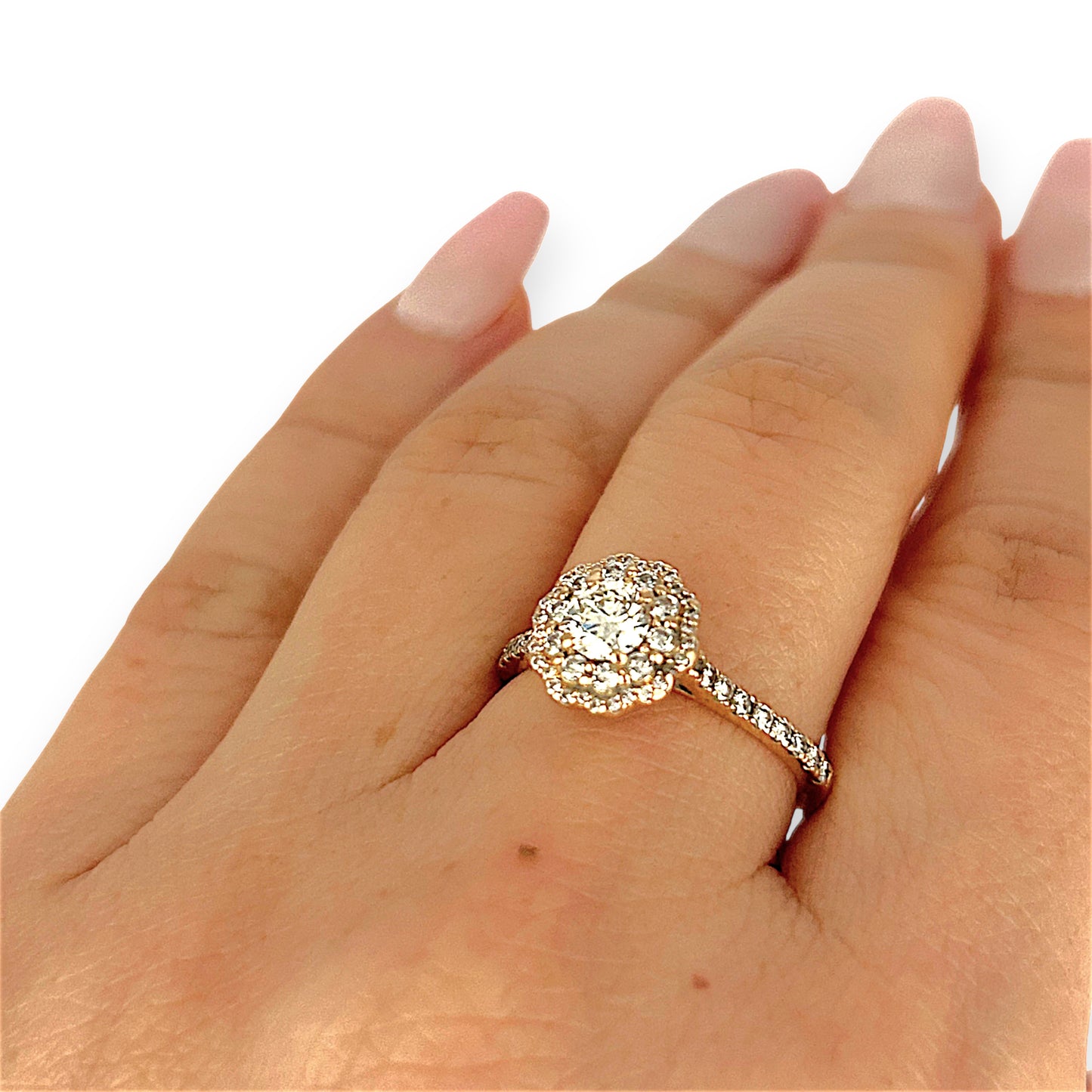 GOLD DEAL | 18ct (18K) Rose Gold Diamond Floral Halo Ring TDW 0.77ct Valuation $4,950