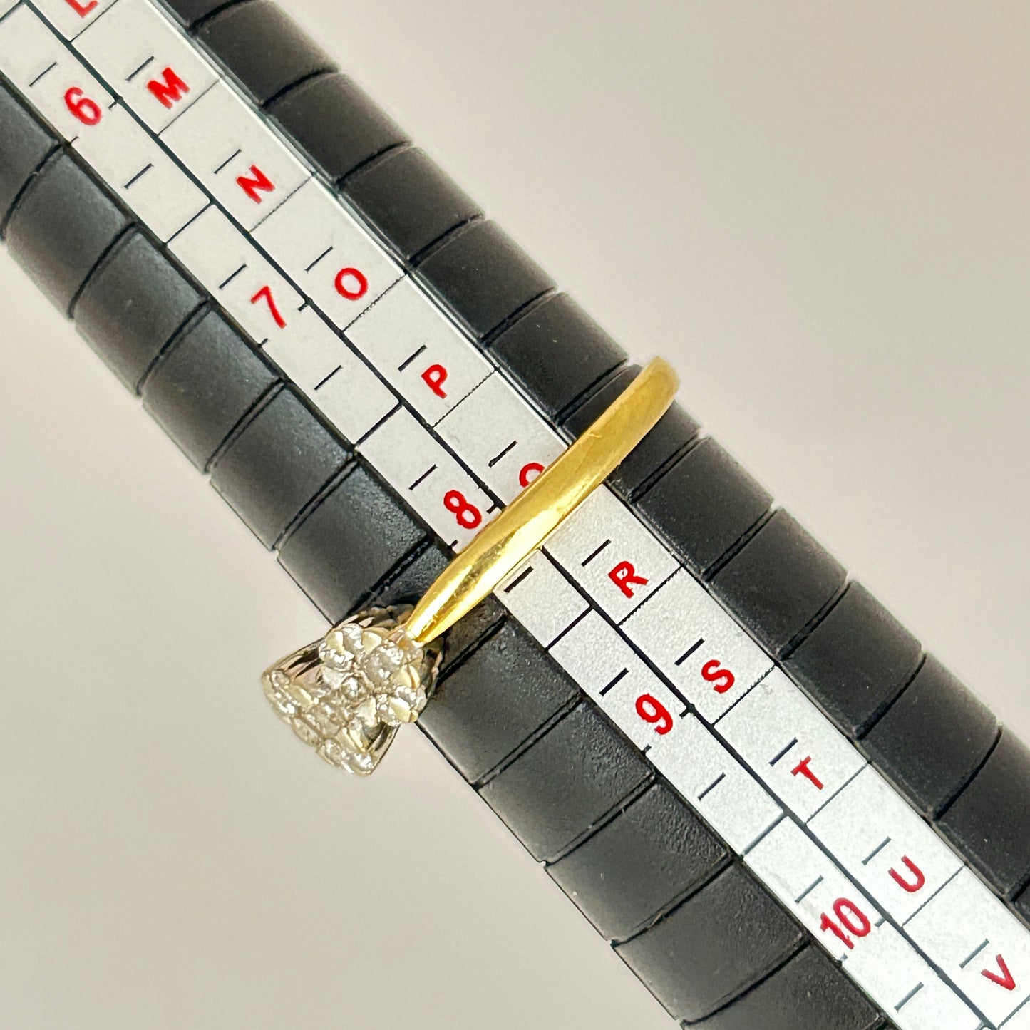 GOLD DEAL | 18ct (18K) Gold Triple Diamond Cluster Ring TDW 0.42ct