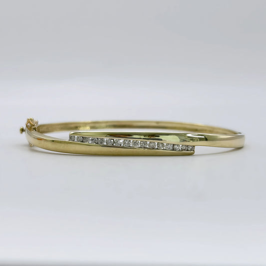 NZGD | 9ct Gold Timeless Gleam Bangle