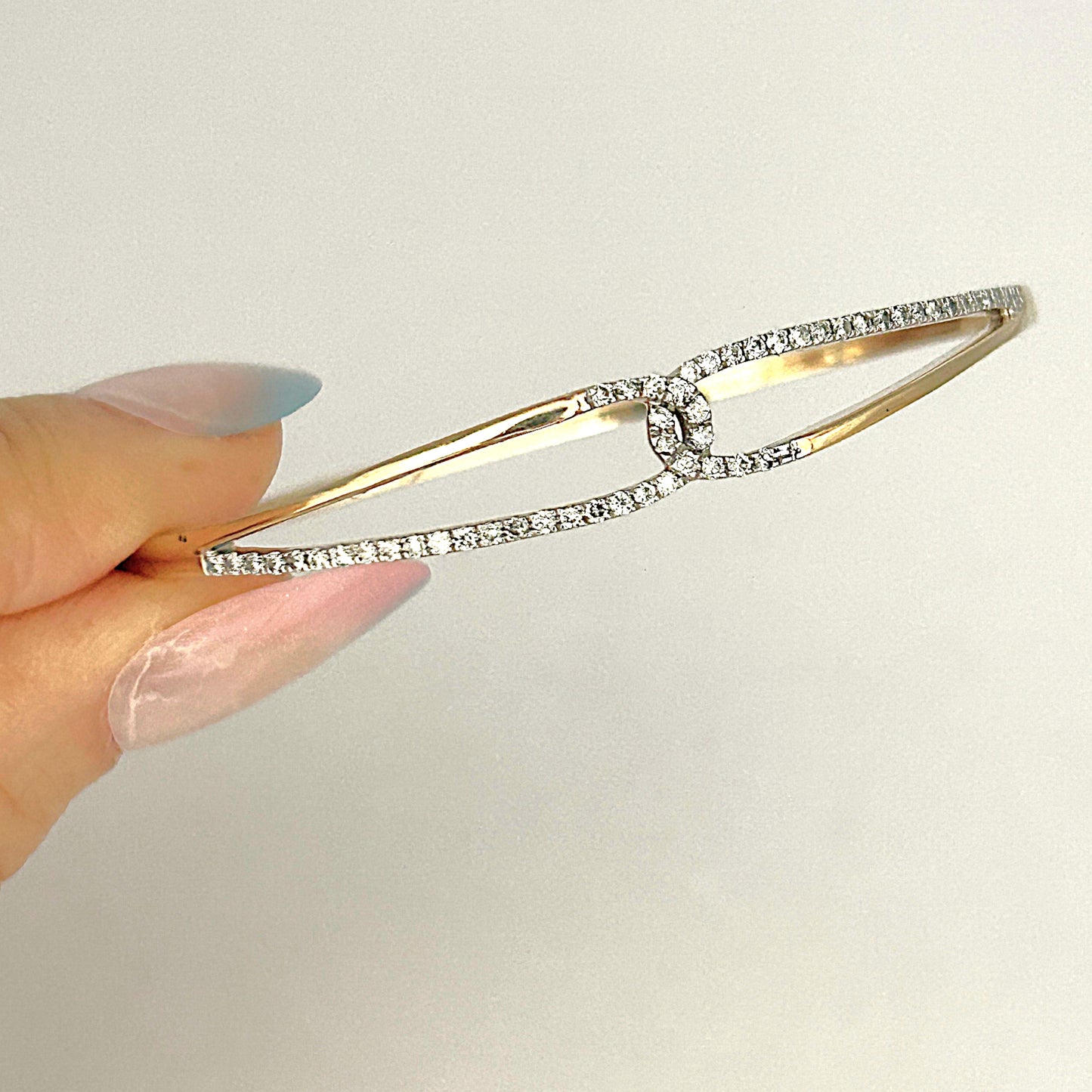 GOLD DEAL | 9ct Gold Elysian Knot Bangle with Diamonds Valuation $4,400. TDW 0.50ct.