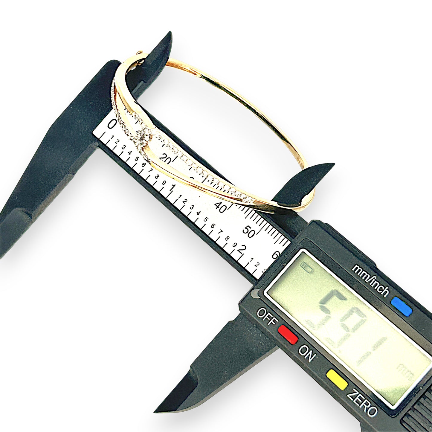 GOLD DEAL | 9ct Gold Elysian Knot Bangle with Diamonds Valuation $4,400. TDW 0.50ct.