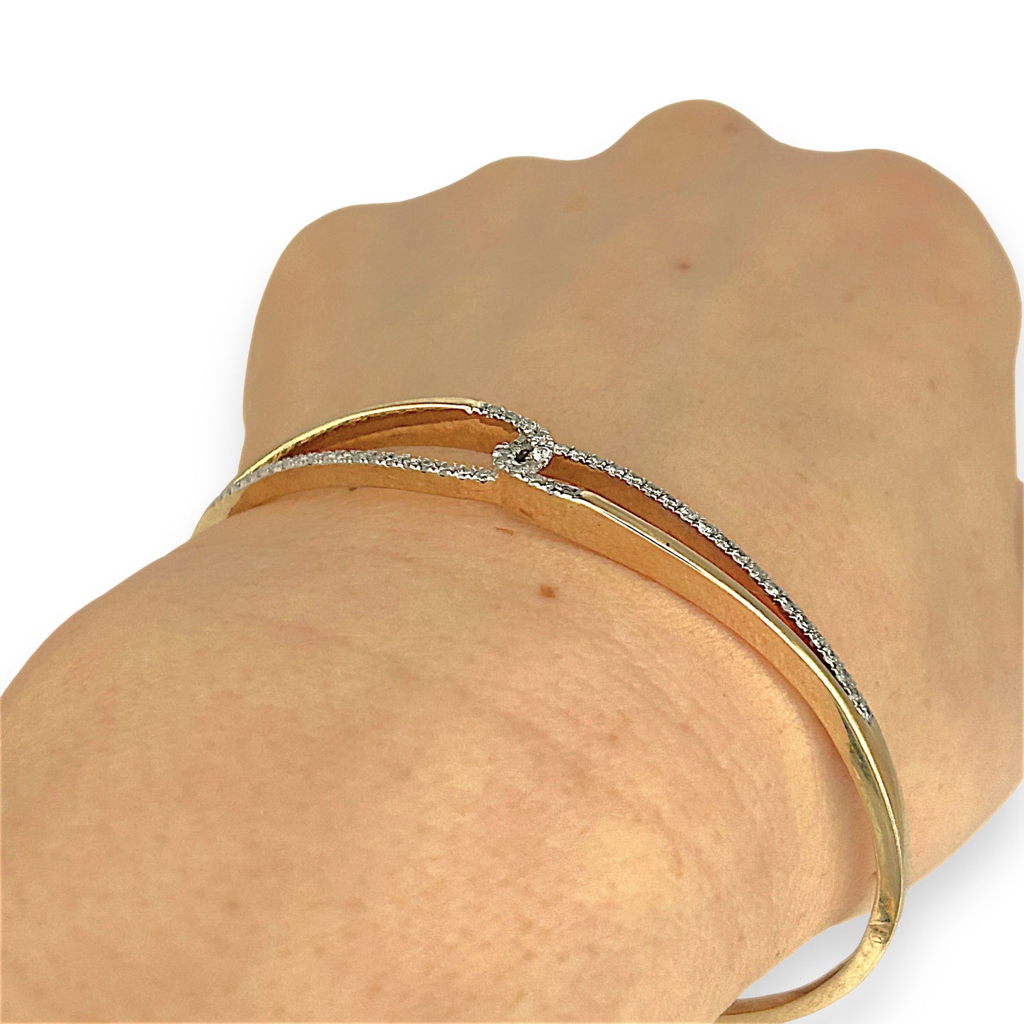 GOLD DEAL | 9ct Gold Elysian Knot Bangle with Diamonds Valuation $4,400. TDW 0.50ct.