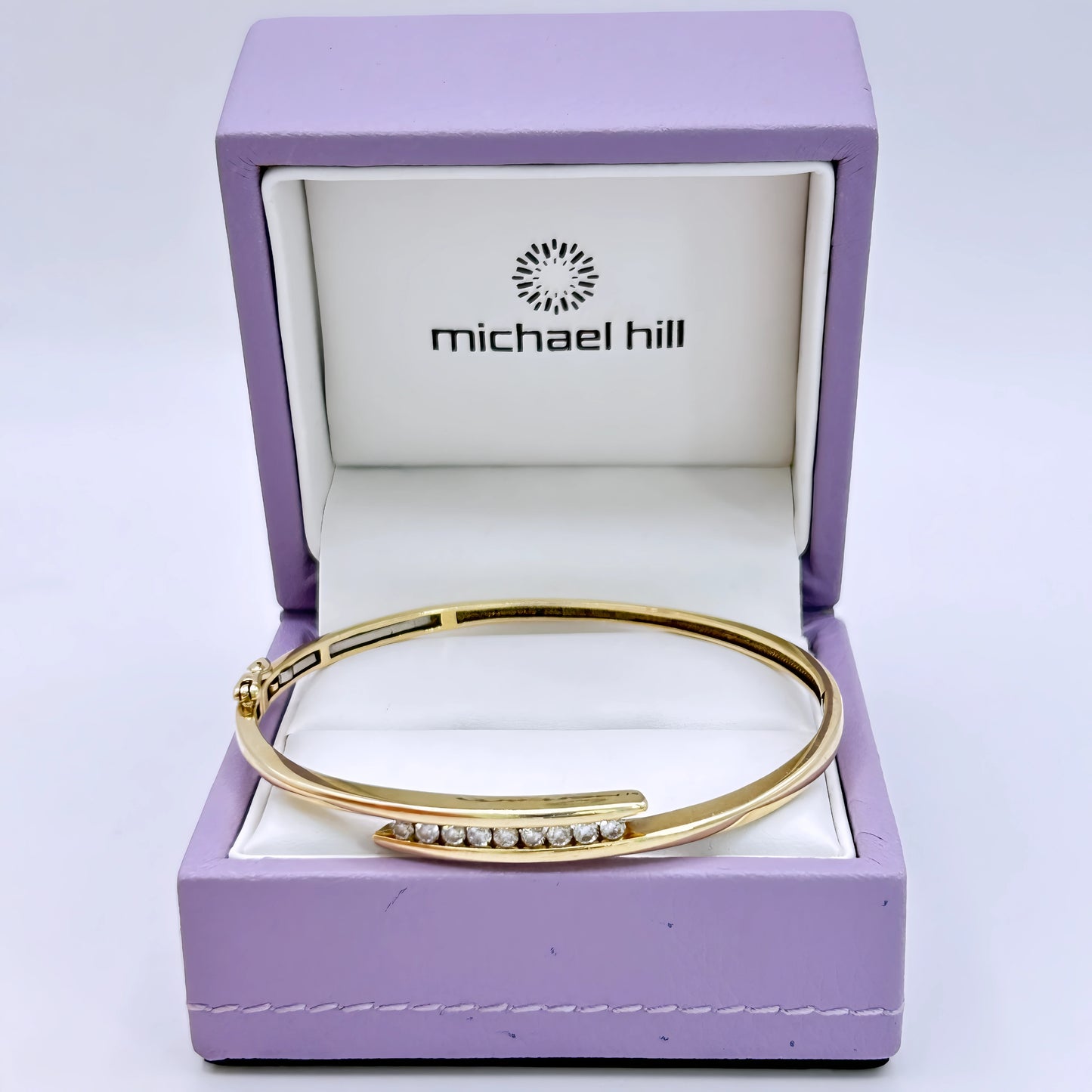 NZGD | 9ct Gold Michael Hill Eternal Crossover Bangle