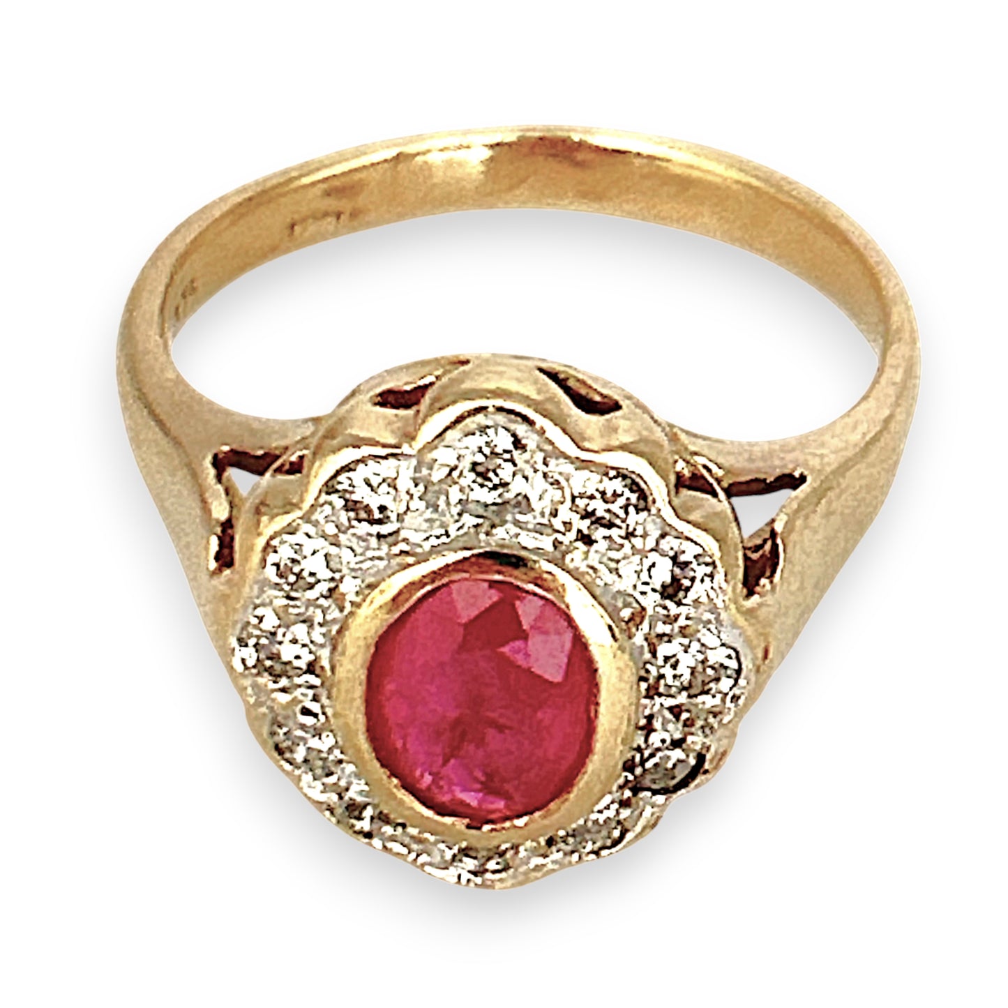 GOLD DEAL | 9ct Gold Refurbished Crimson Halo Ring Valuation: $2,950