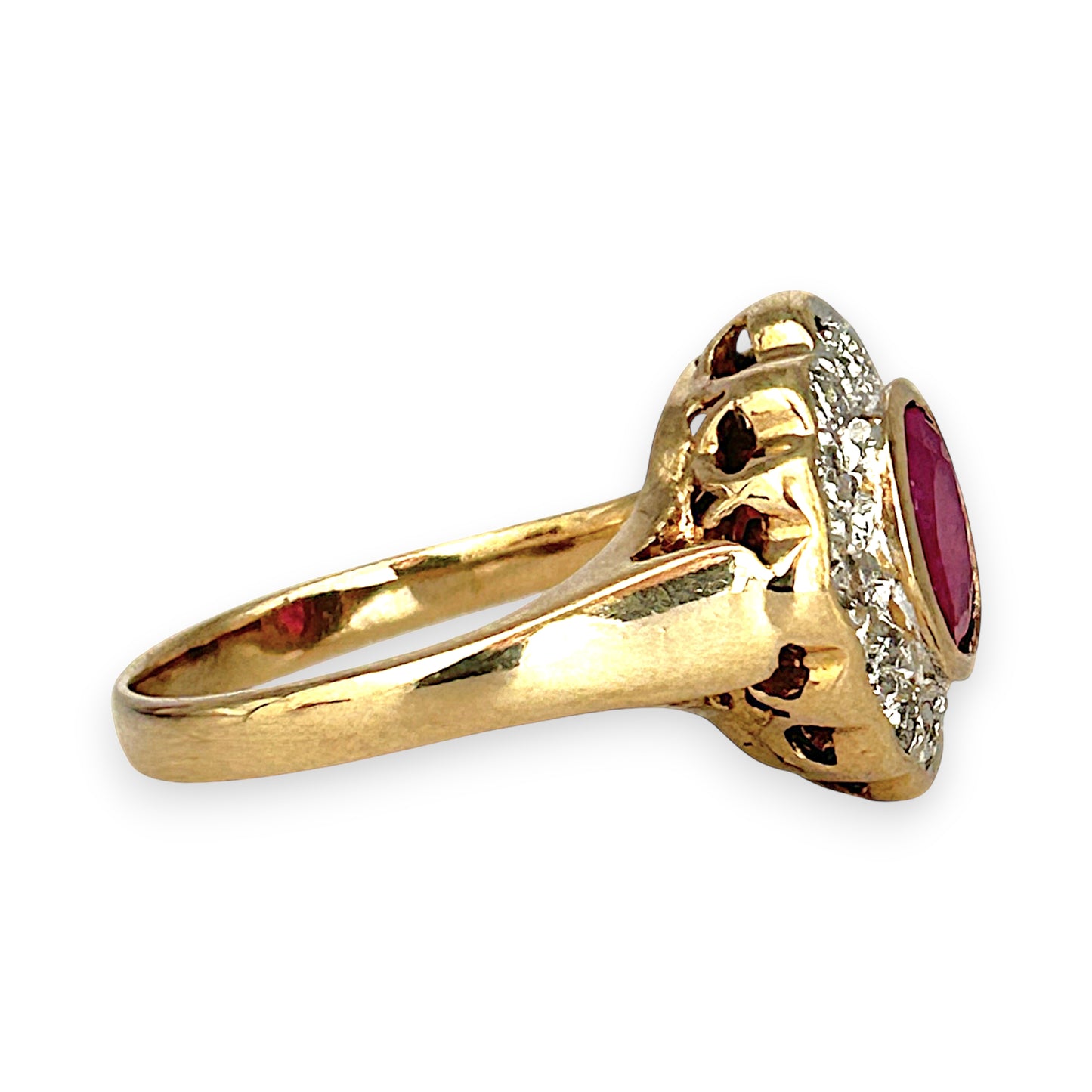 GOLD DEAL | 9ct Gold Refurbished Crimson Halo Ring Valuation: $2,950
