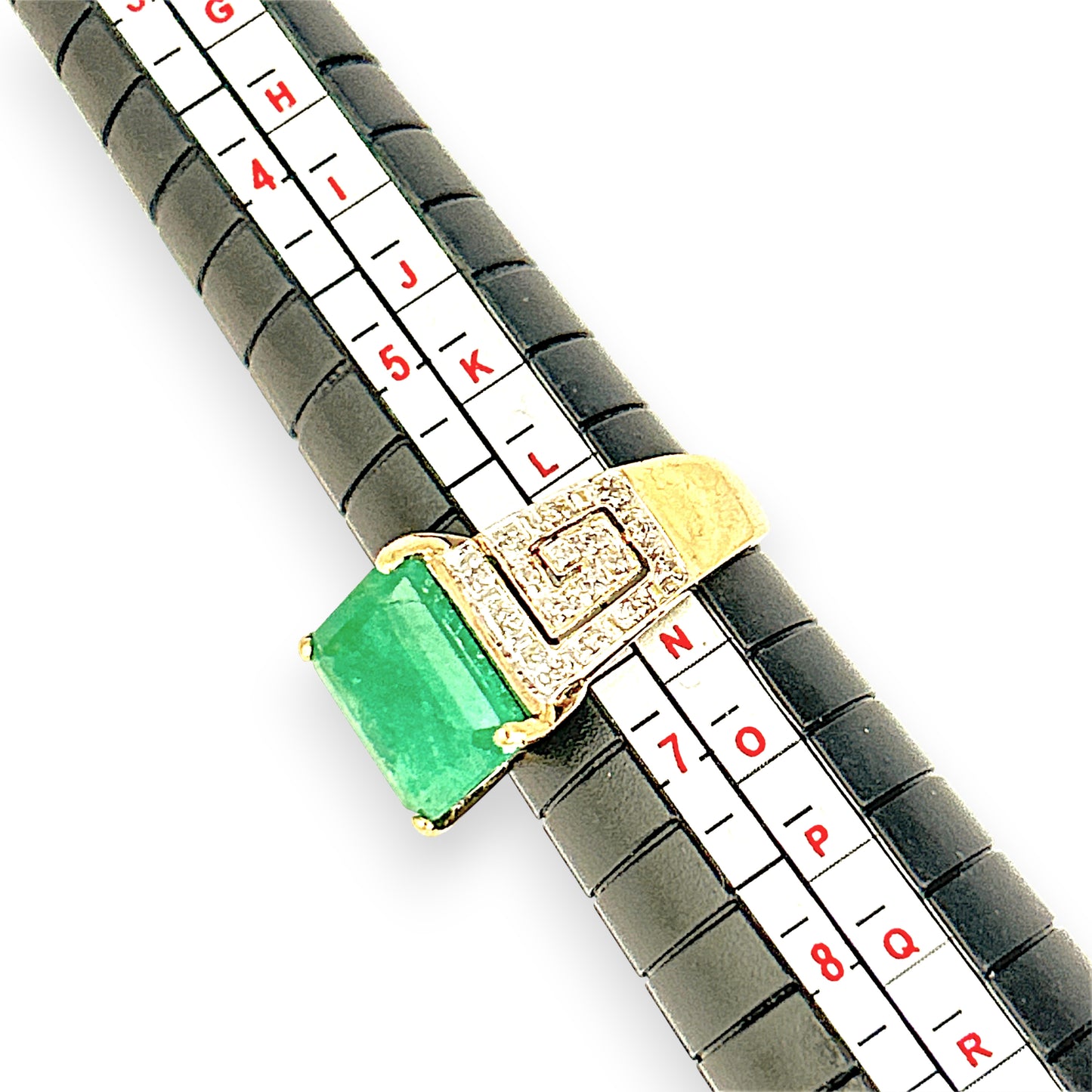 GOLD DEAL | 9ct Gold Emerald Majesty Ring Valuation $2,500