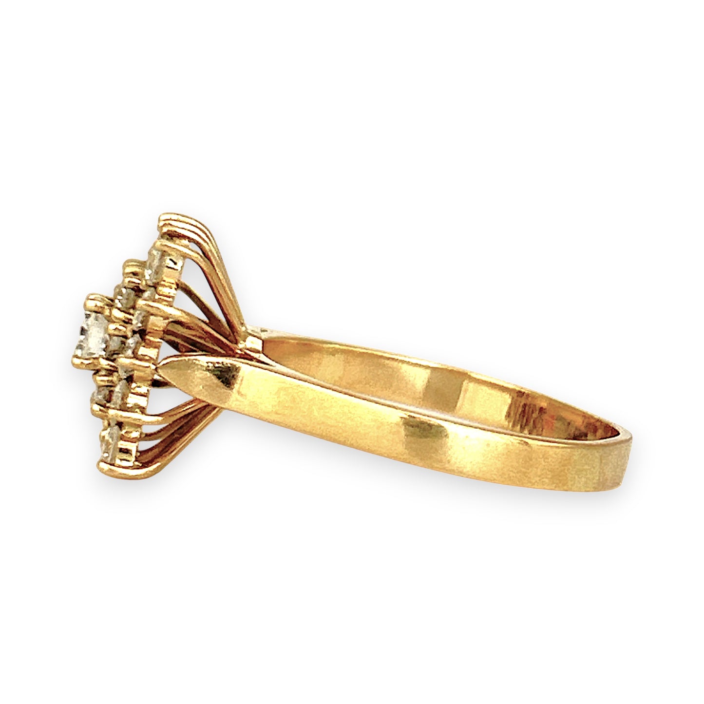 XMAS DEAL | 18kt Gold Lumière Cluster Ring Valuation $10,850