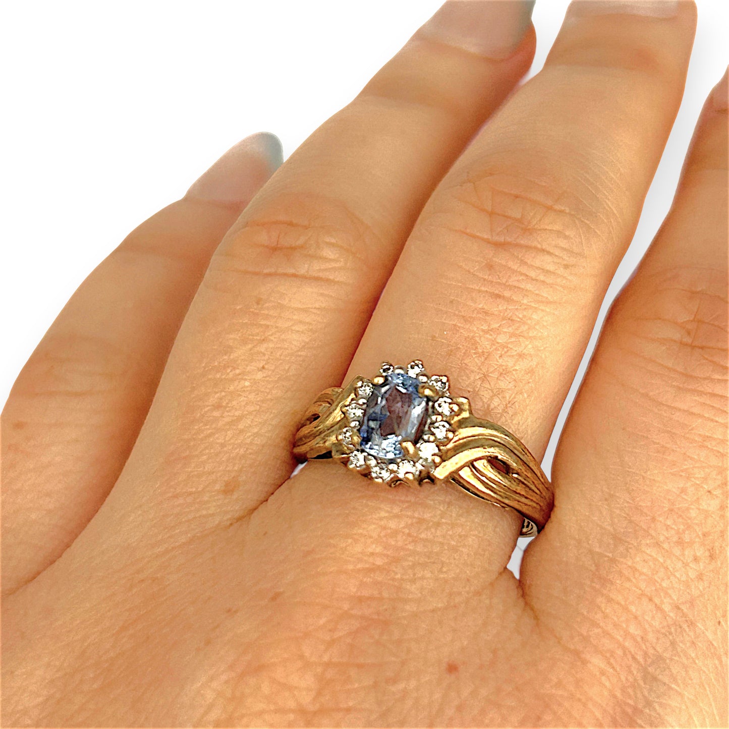 GOLD DEAL | 9ct Gold Azure Whispers Sapphire & Diamond Ring Valuation $2,250