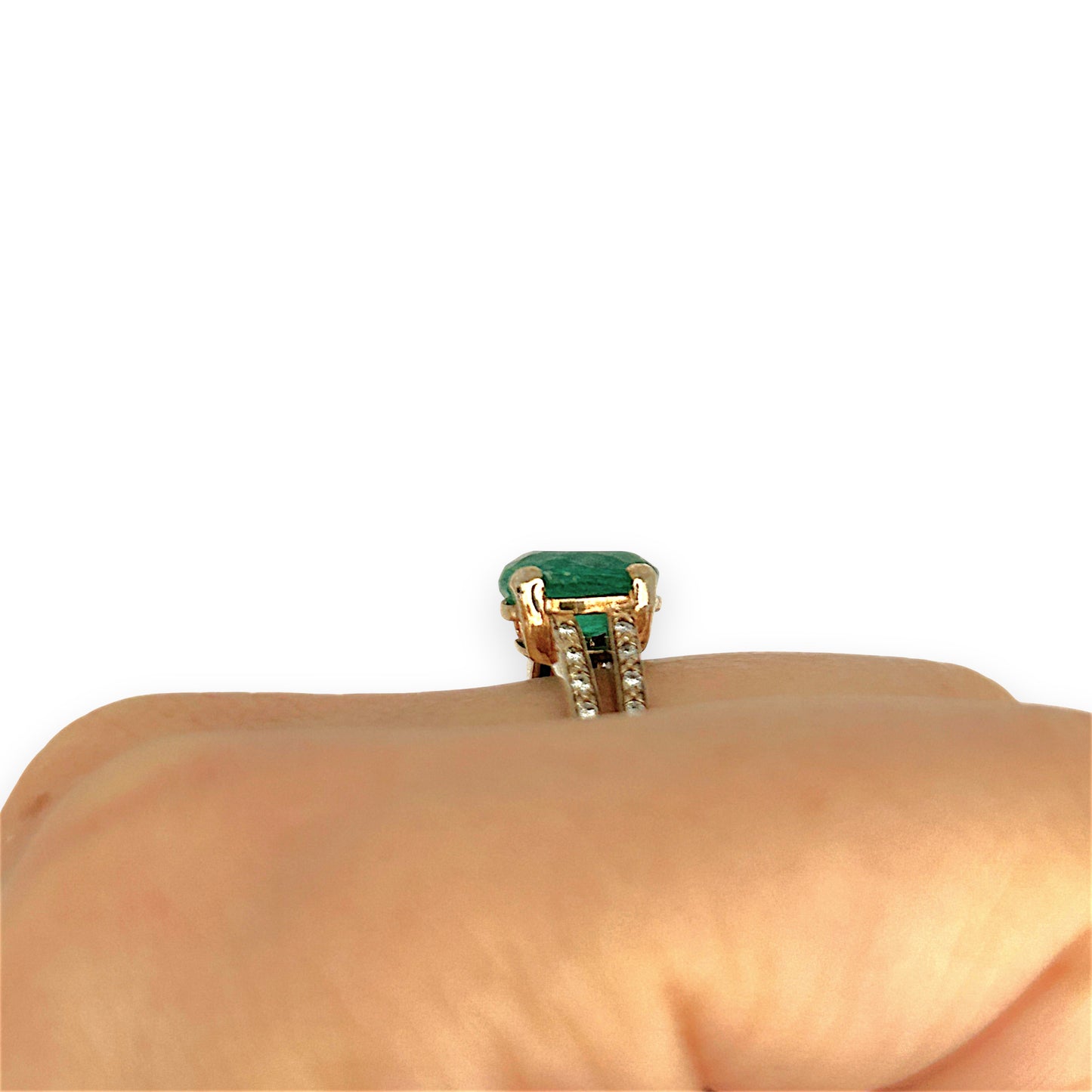 GOLD DEAL | 9ctGold Verdant Embrace – Emerald 1.89ct. Ring.Valuation $3,650