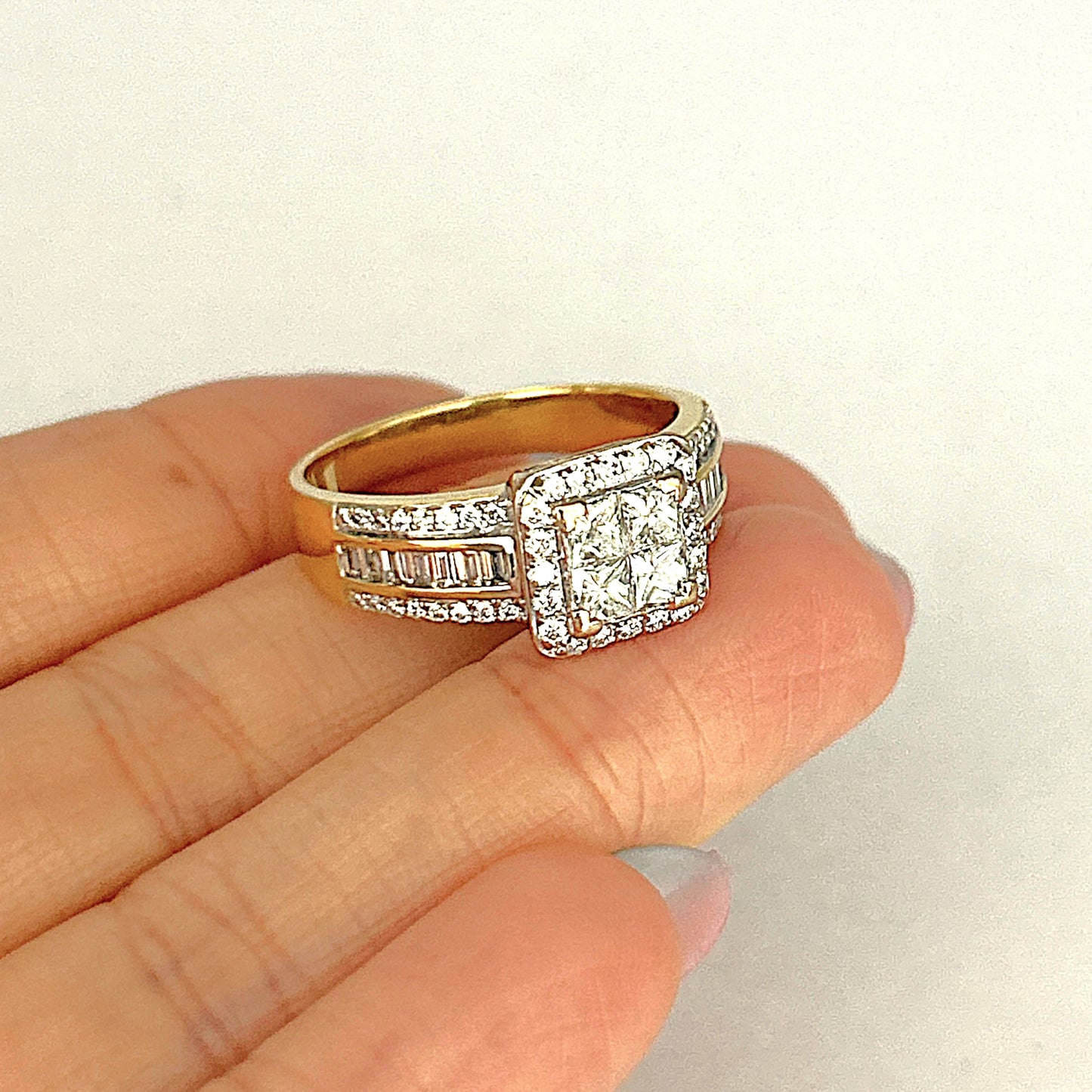 XMAS DEAL | 18kt Gold  Imperial Glow Diamond Ring TDW 1.70ct. Valuation $10,900