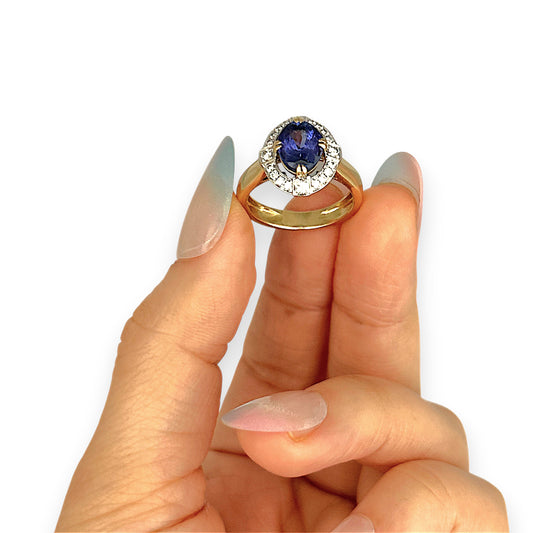XMAS DEAL | 18kt Gold Twilight Bloom Tanzanite Ring Valuation $7,450