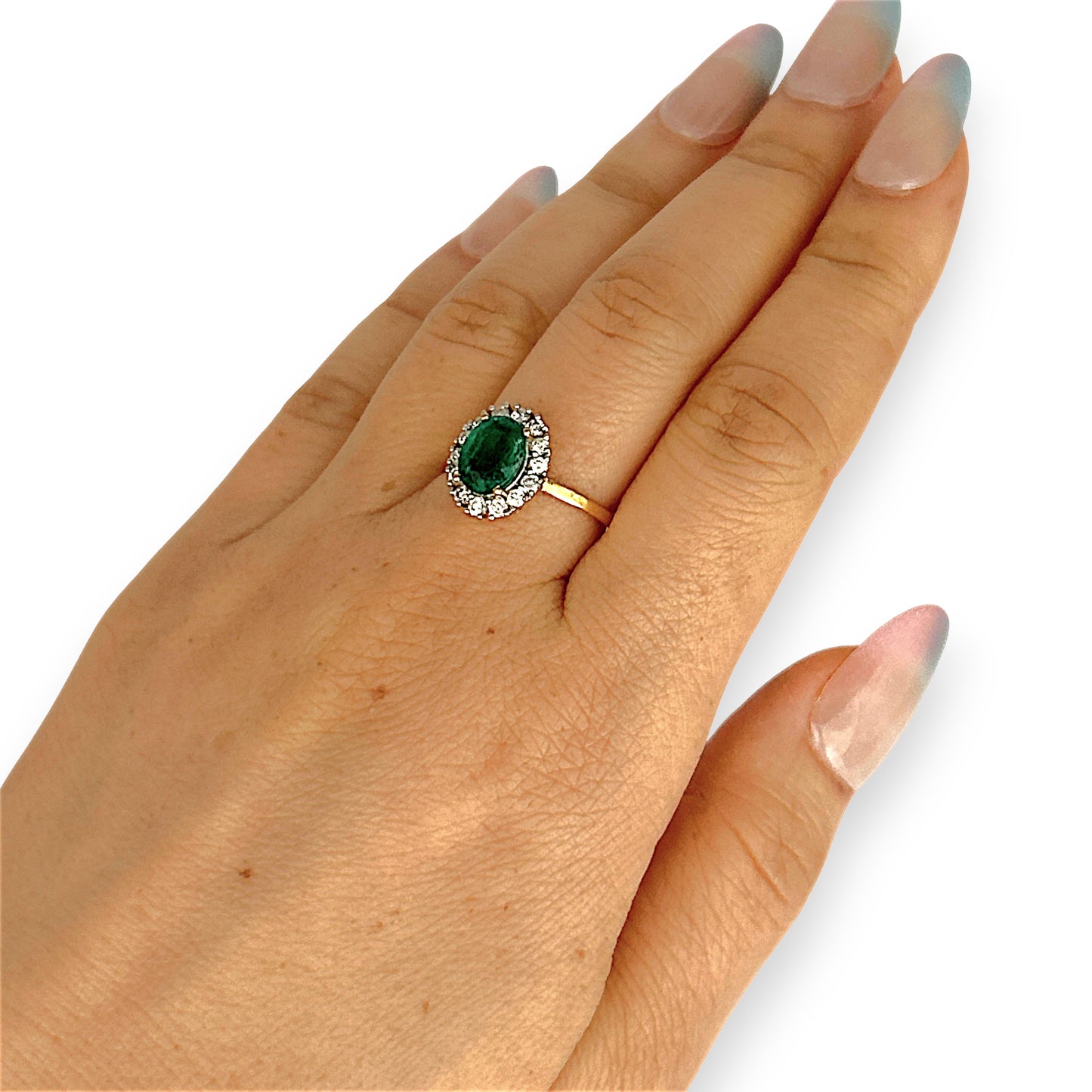 XMAS DEAL | 18kt Gold Emerald Halo Diamond Ring Valuation $5,300
