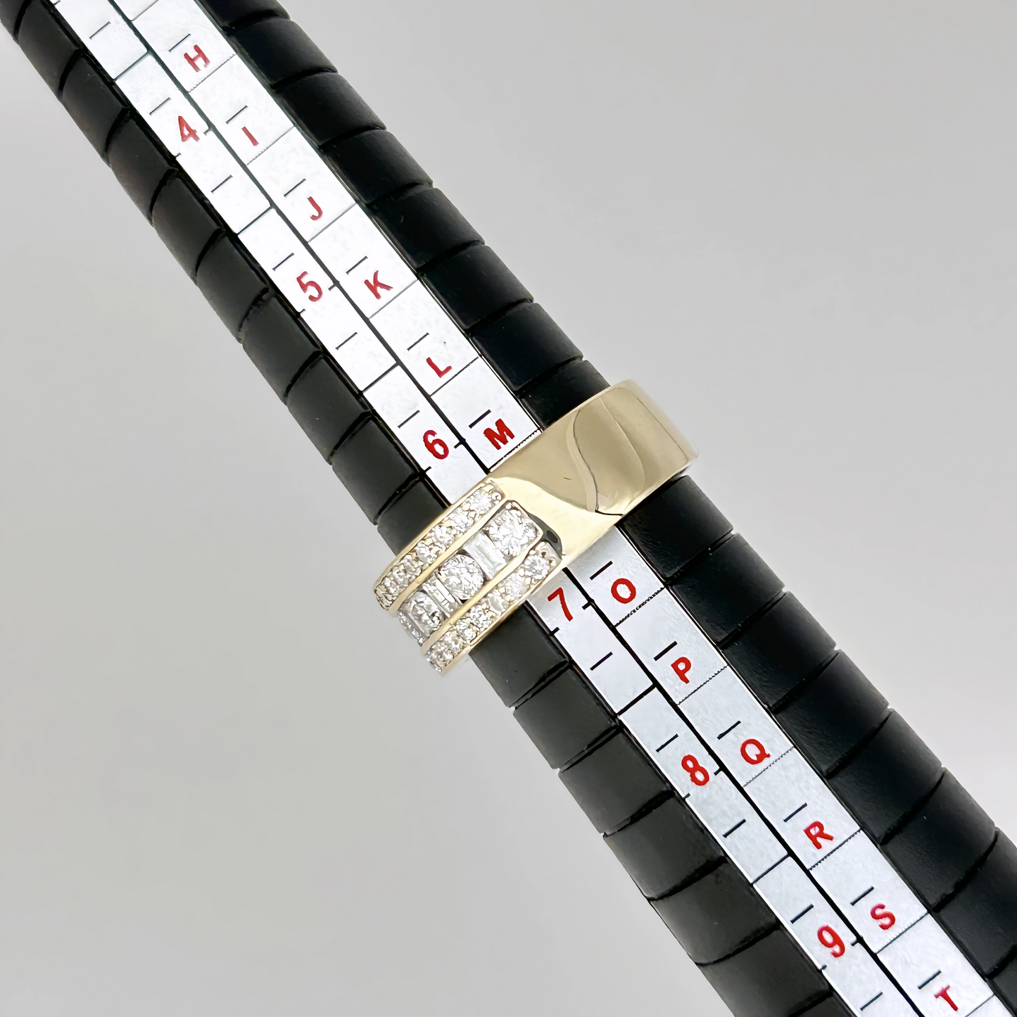 GOLD DEAL | 9kt Gold Trinity Radiance 1.07ct Diamond Band Valuation $4,700
