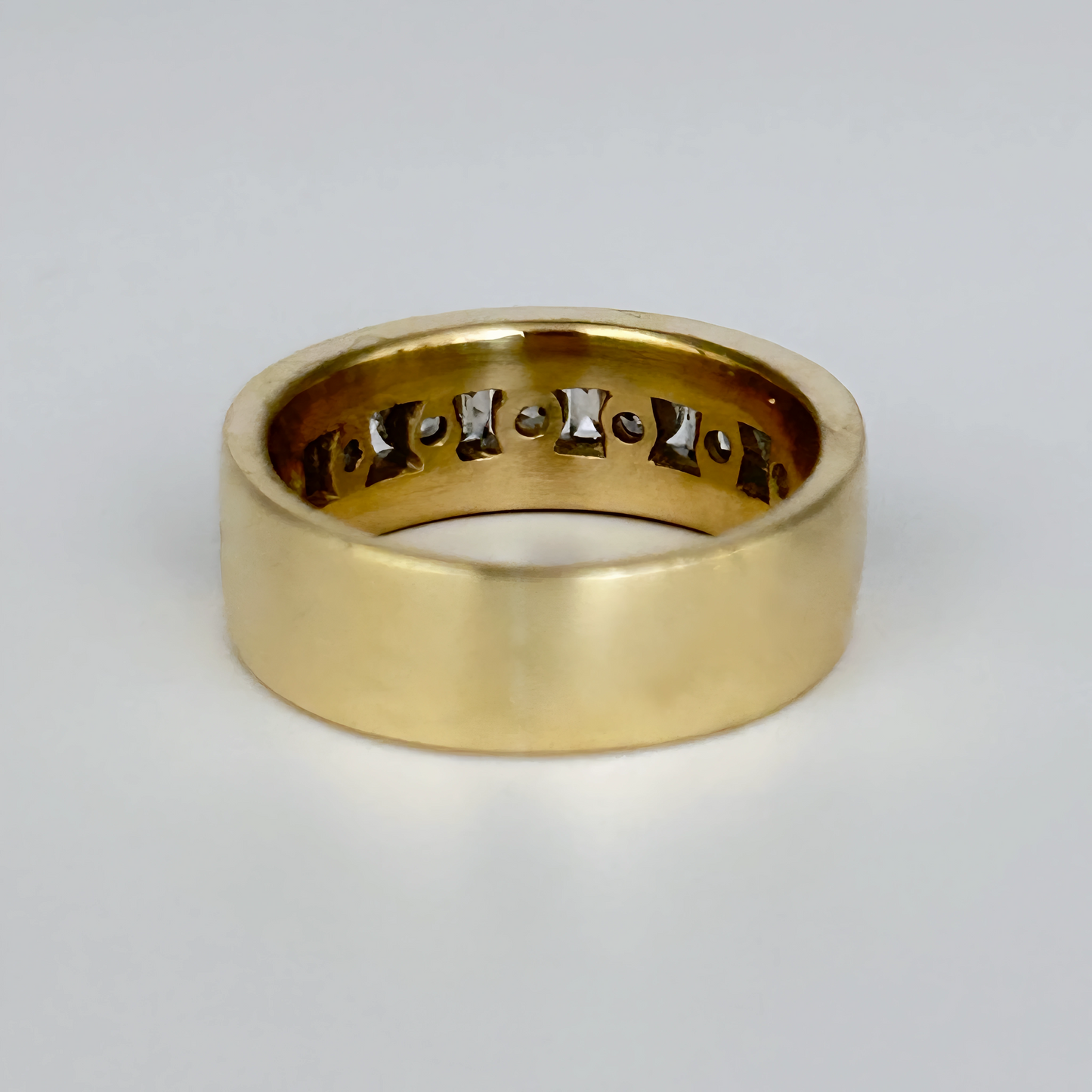 GOLD DEAL | 9kt Gold Trinity Radiance 1.07ct Diamond Band Valuation $4,700