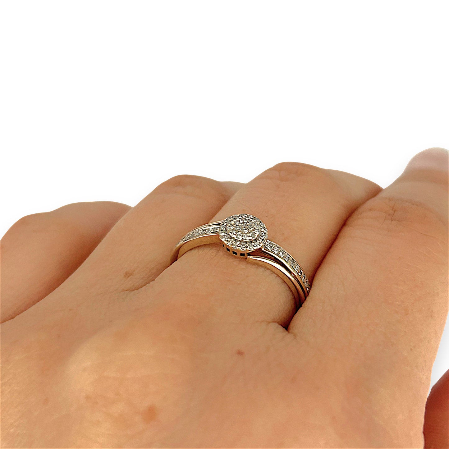 GOLD DEAL | 9ct Gold Étoile Cluster Ring TDW 0.25ct. Size O