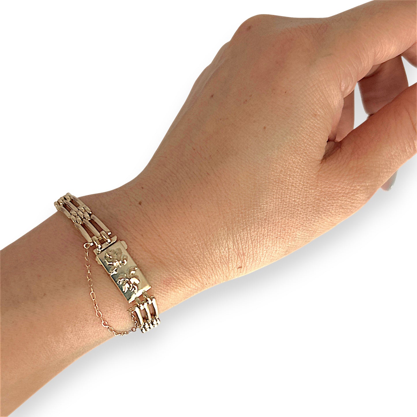 GOLD DEAL | 9kt Gold Vintage Three-Bar Gate Bracelet-Refurbished