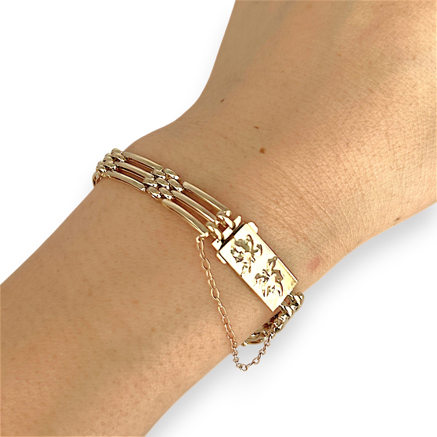 GOLD DEAL | 9kt Gold Vintage Three-Bar Gate Bracelet-Refurbished