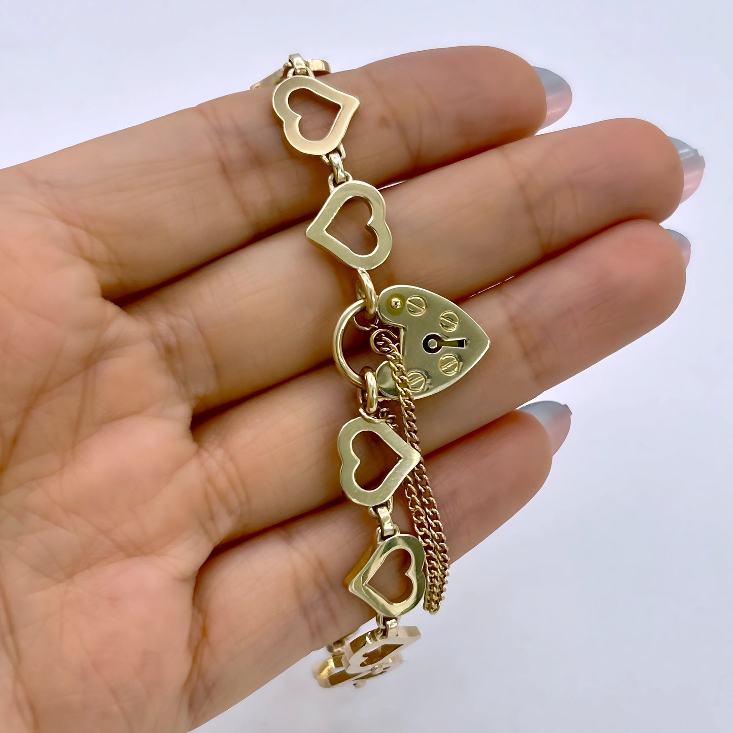 NZGD | 9ct Gold Eternal Heart Bracelet-Refurbished
