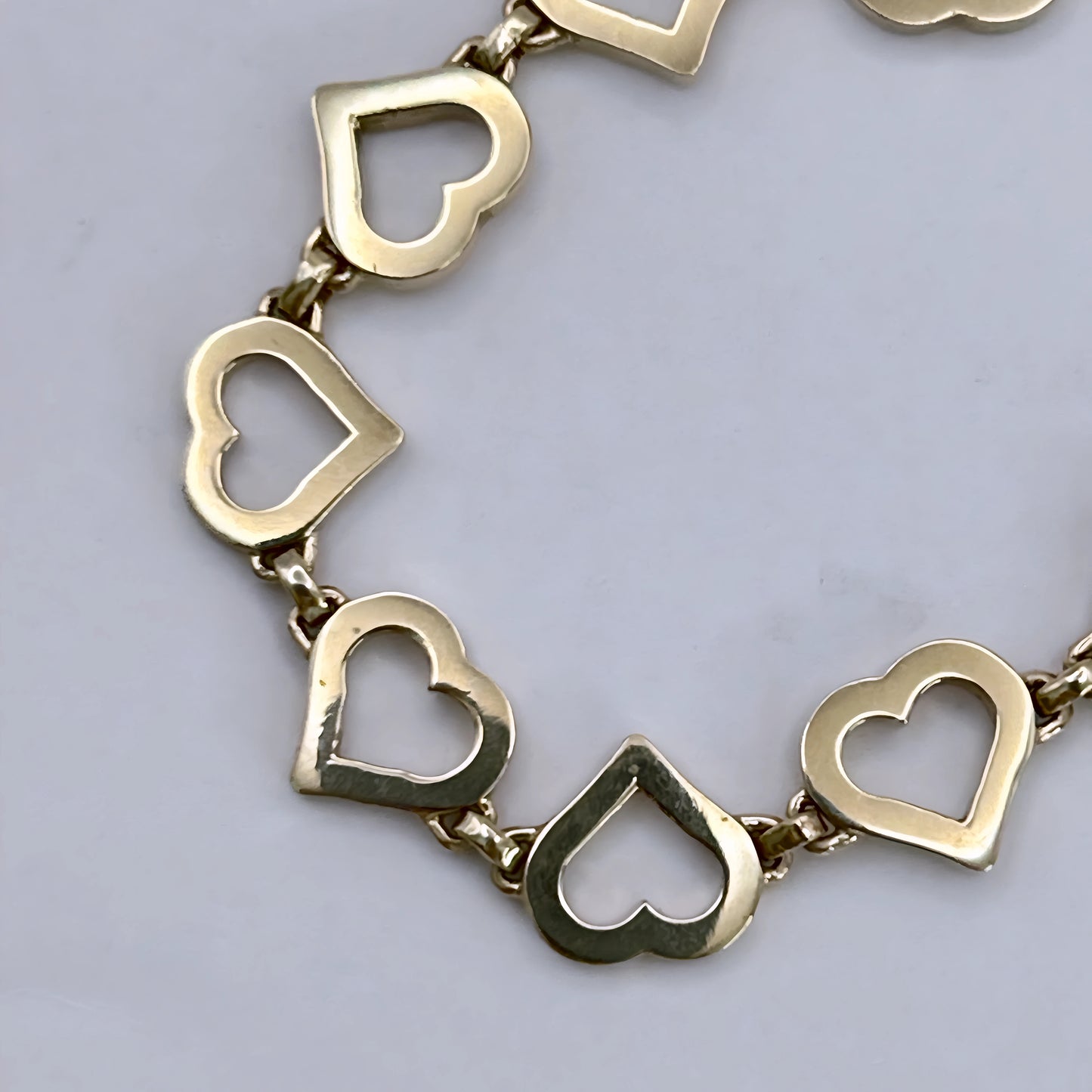NZGD | 9ct Gold Eternal Heart Bracelet-Refurbished