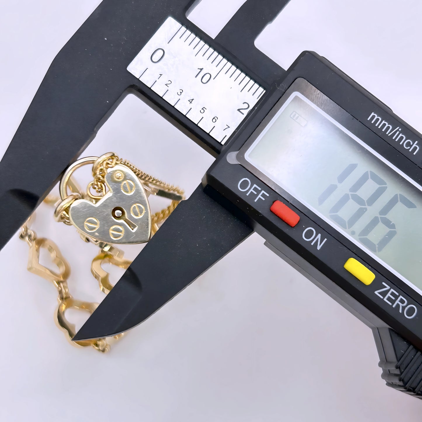 NZGD | 9ct Gold Eternal Heart Bracelet-Refurbished