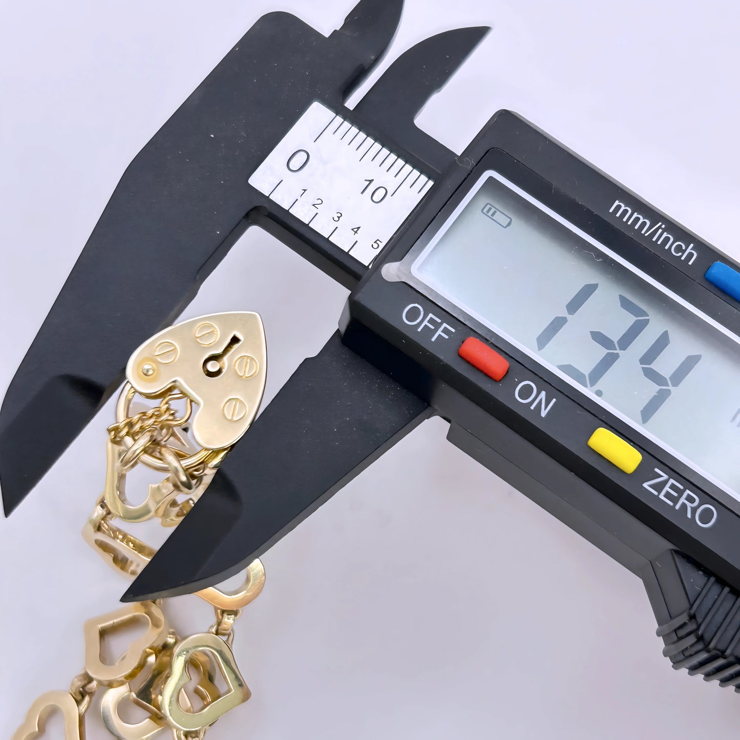 NZGD | 9ct Gold Eternal Heart Bracelet-Refurbished