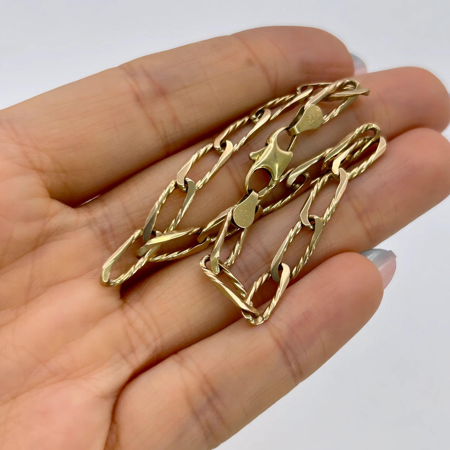 GOLD DEAL | 9kt Gold Waveline Paperlink Bracelet 21.4cm