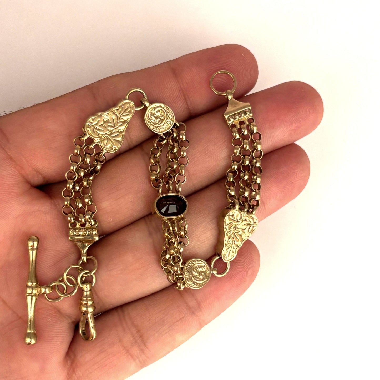 NZGD | 9ct Gold Vintage‑Inspired Imperial Garnet & Fob Bracelet 20cm