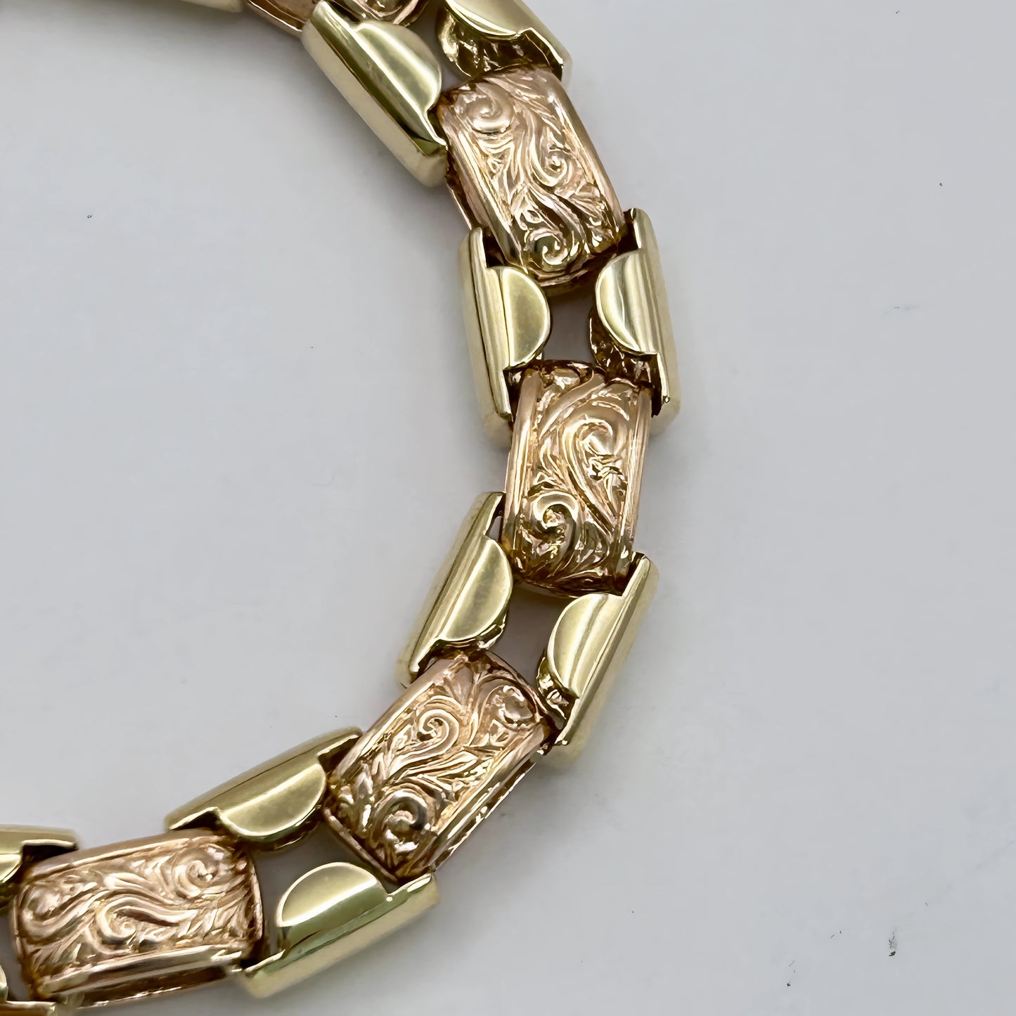NZGD | 9ct Y/R Gold Vinatage Victorian Duet Link Bracelet-Refurbished
